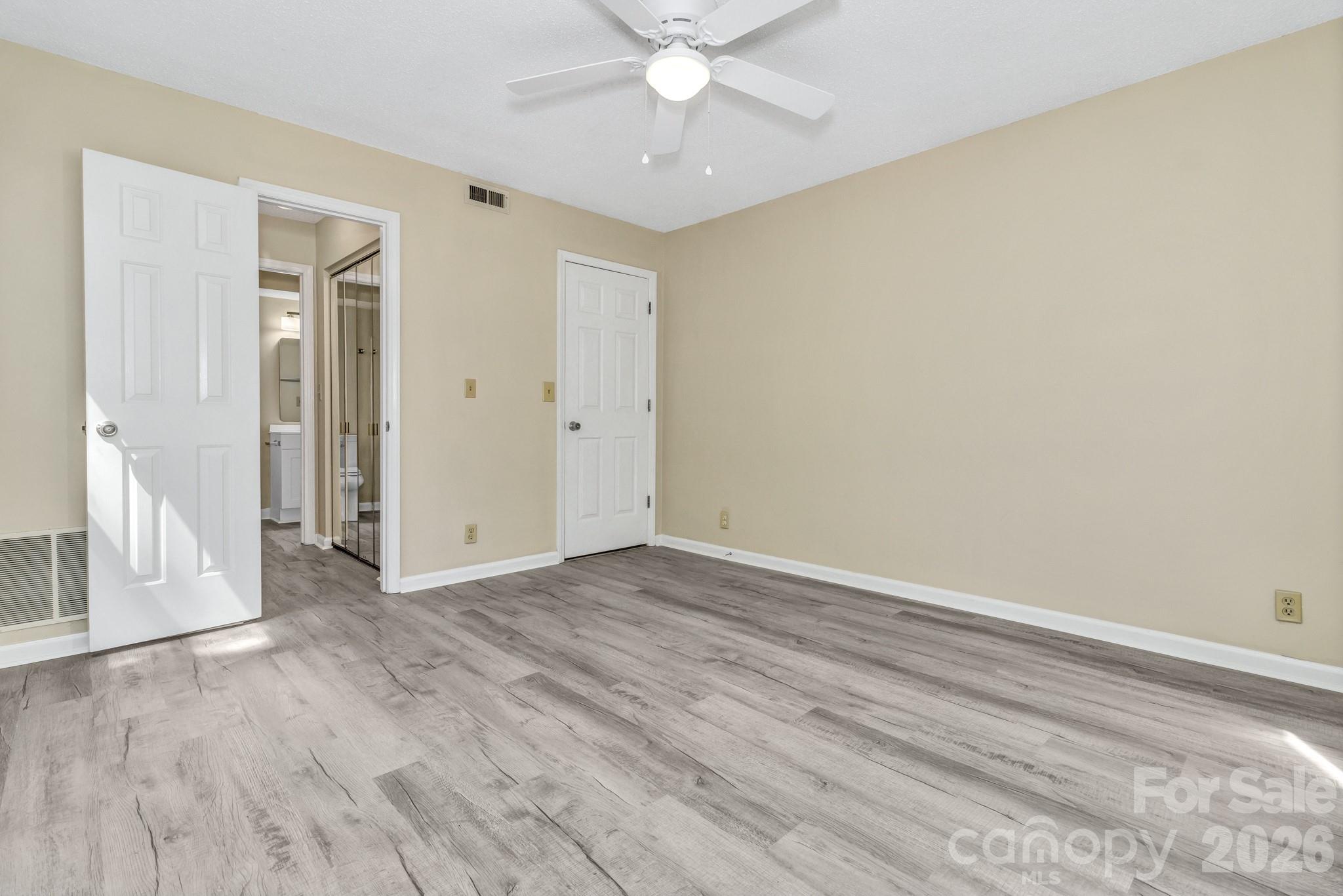 Condominium at 110 Heywood Road, Arden, photo 12 of 42