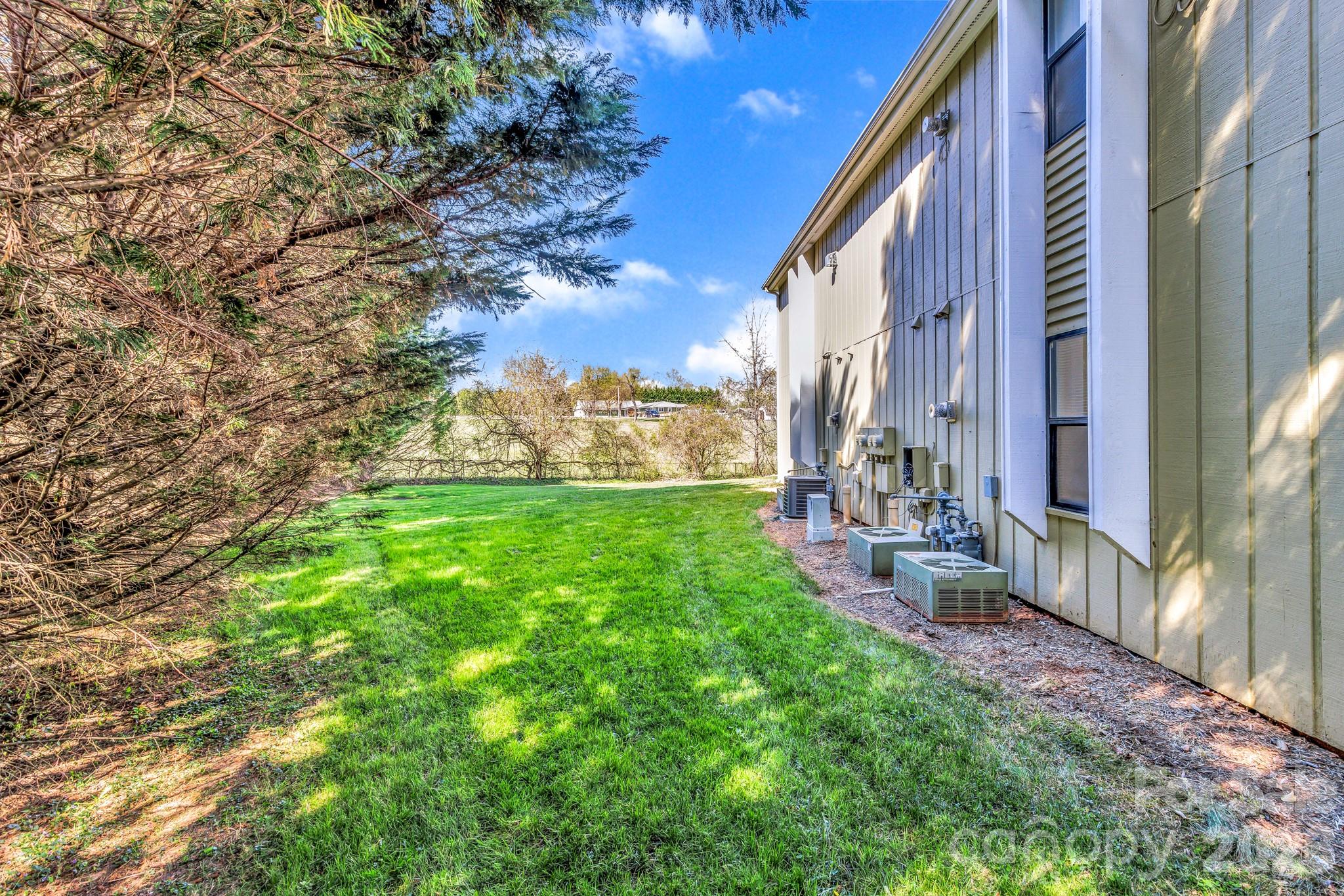 Condominium at 110 Heywood Road, Arden, photo 40 of 42
