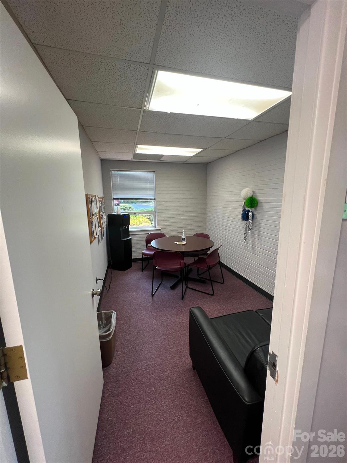 Medical at 320 E Lee Avenue, Yadkinville, photo 18 of 42