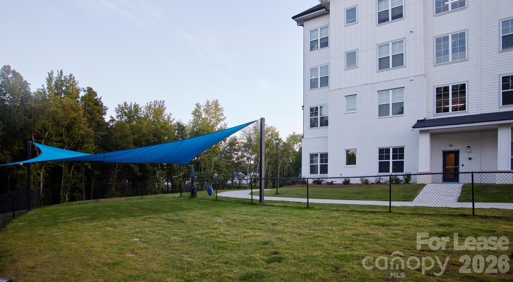 Apartment at 4101 Glenloch Circle, Matthews, photo 19 of 28