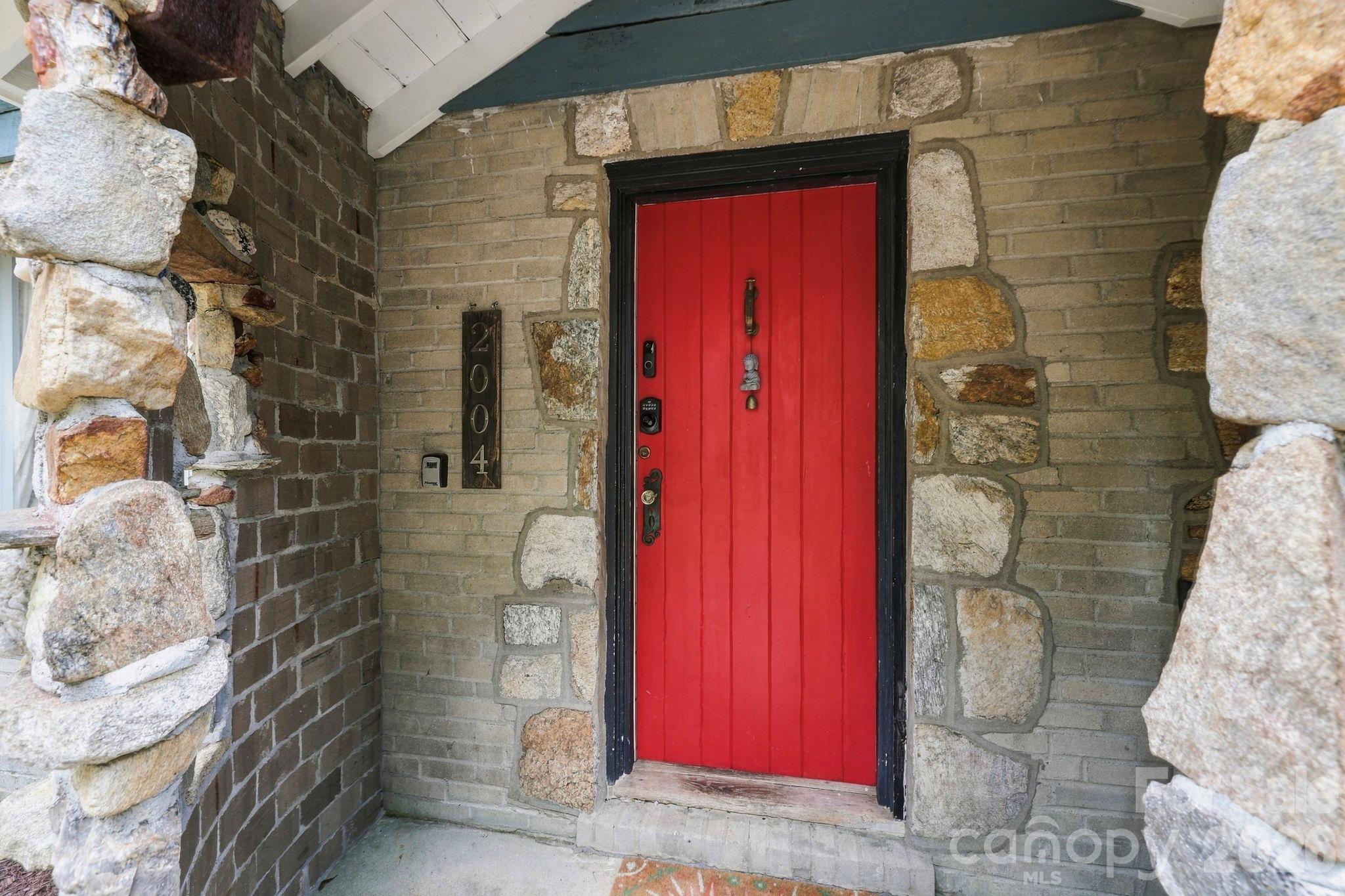 Single Family Residence at 2004 Old South Carolina Avenue, Hendersonville, photo 35 of 47