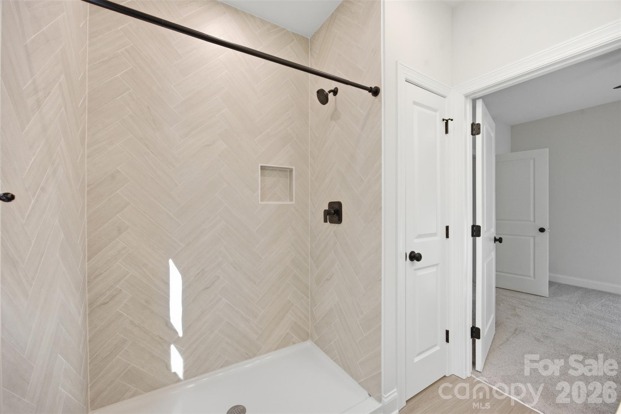 Townhouse at 605 Coulwood Drive, Charlotte, photo 20 of 48