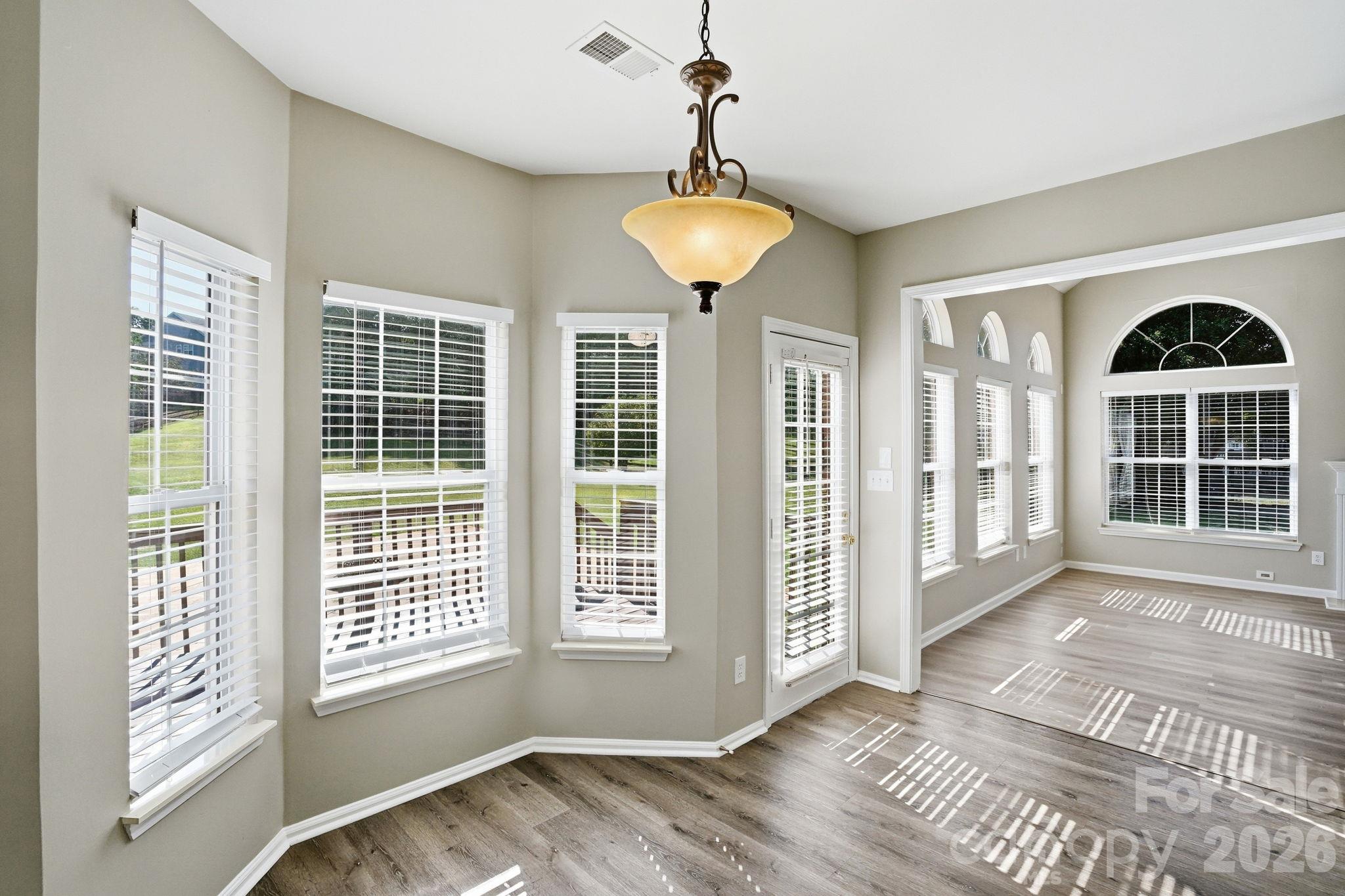 Single Family Residence at 166 Castles Gate Drive, Mooresville, photo 19 of 47