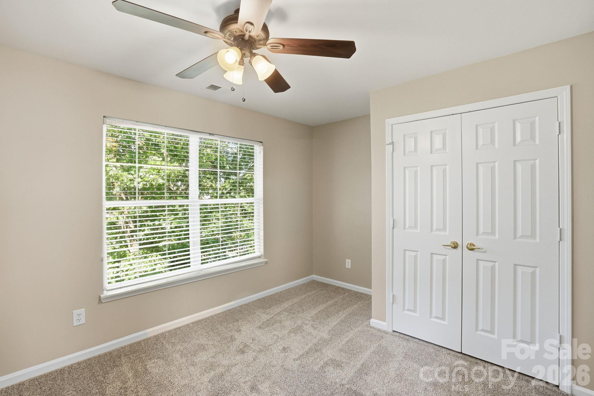 Single Family Residence at 166 Castles Gate Drive, Mooresville, photo 33 of 47