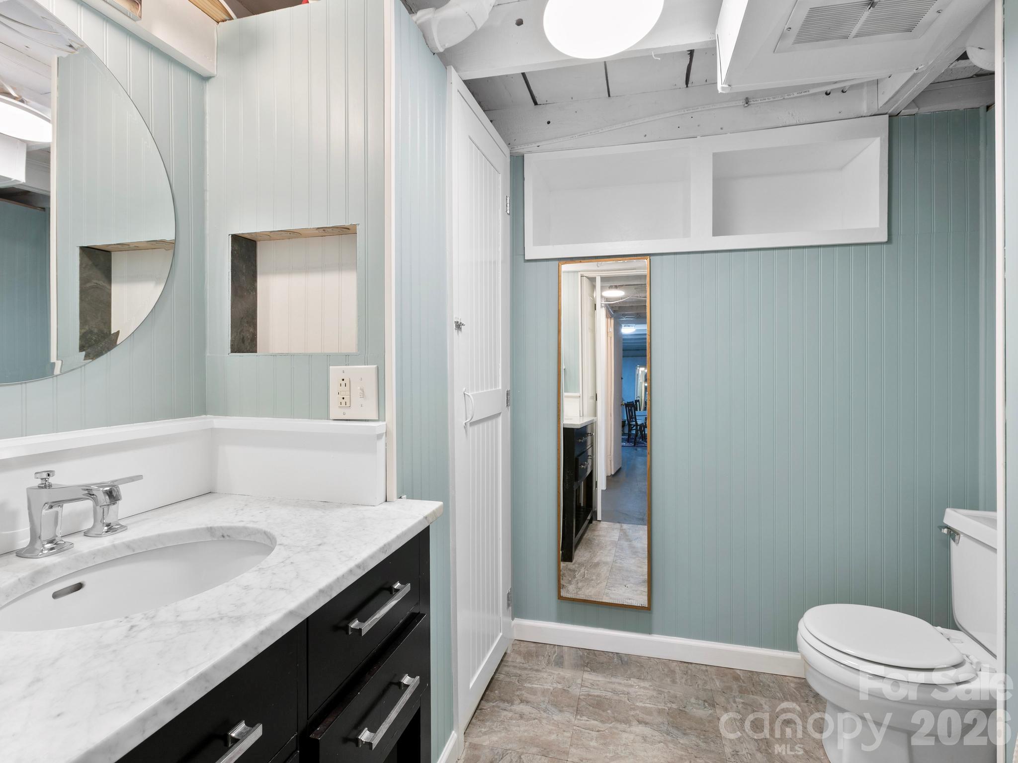 basement full bath - 119 Briarwood Lane, Hendersonville