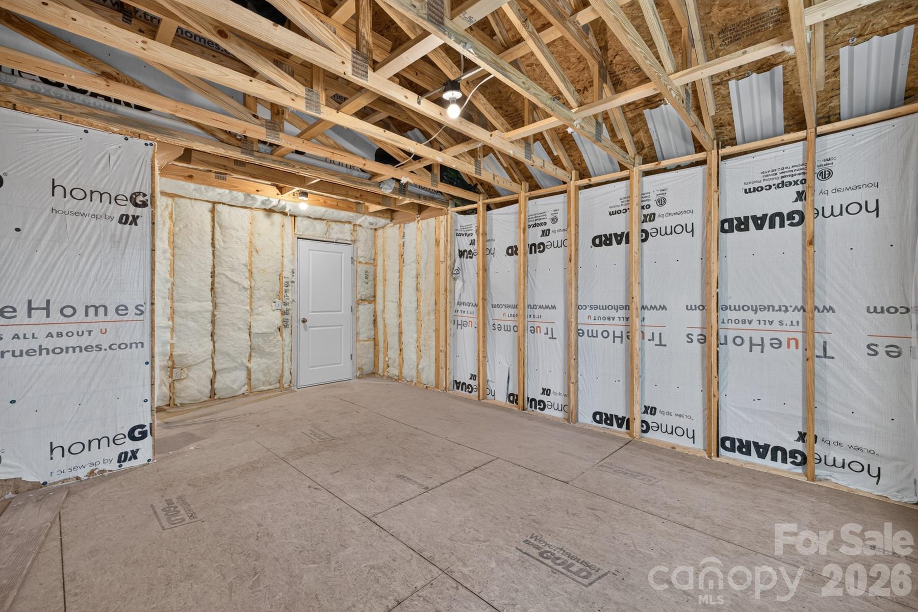 Single Family Residence at 124 W Springhouse Court, Statesville, photo 25 of 33