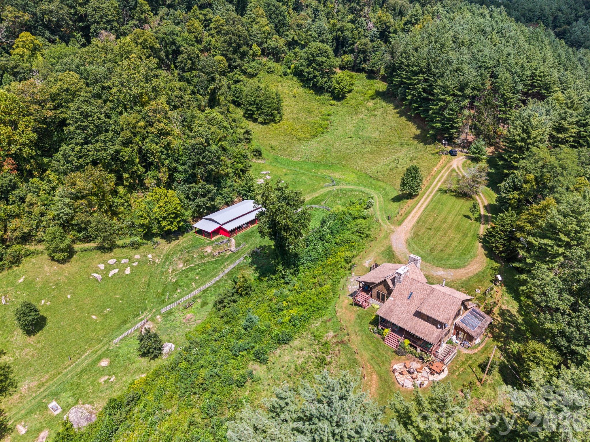Single Family Residence at 3570 Crabtree Mountain Road, Clyde, photo 8 of 48