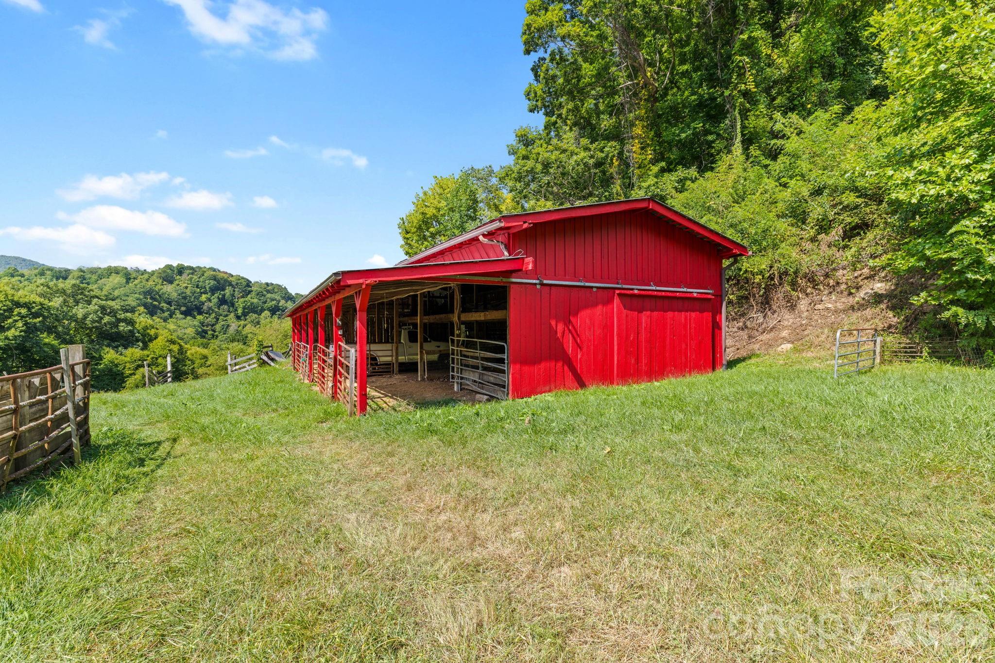 Single Family Residence at 3570 Crabtree Mountain Road, Clyde, photo 20 of 48