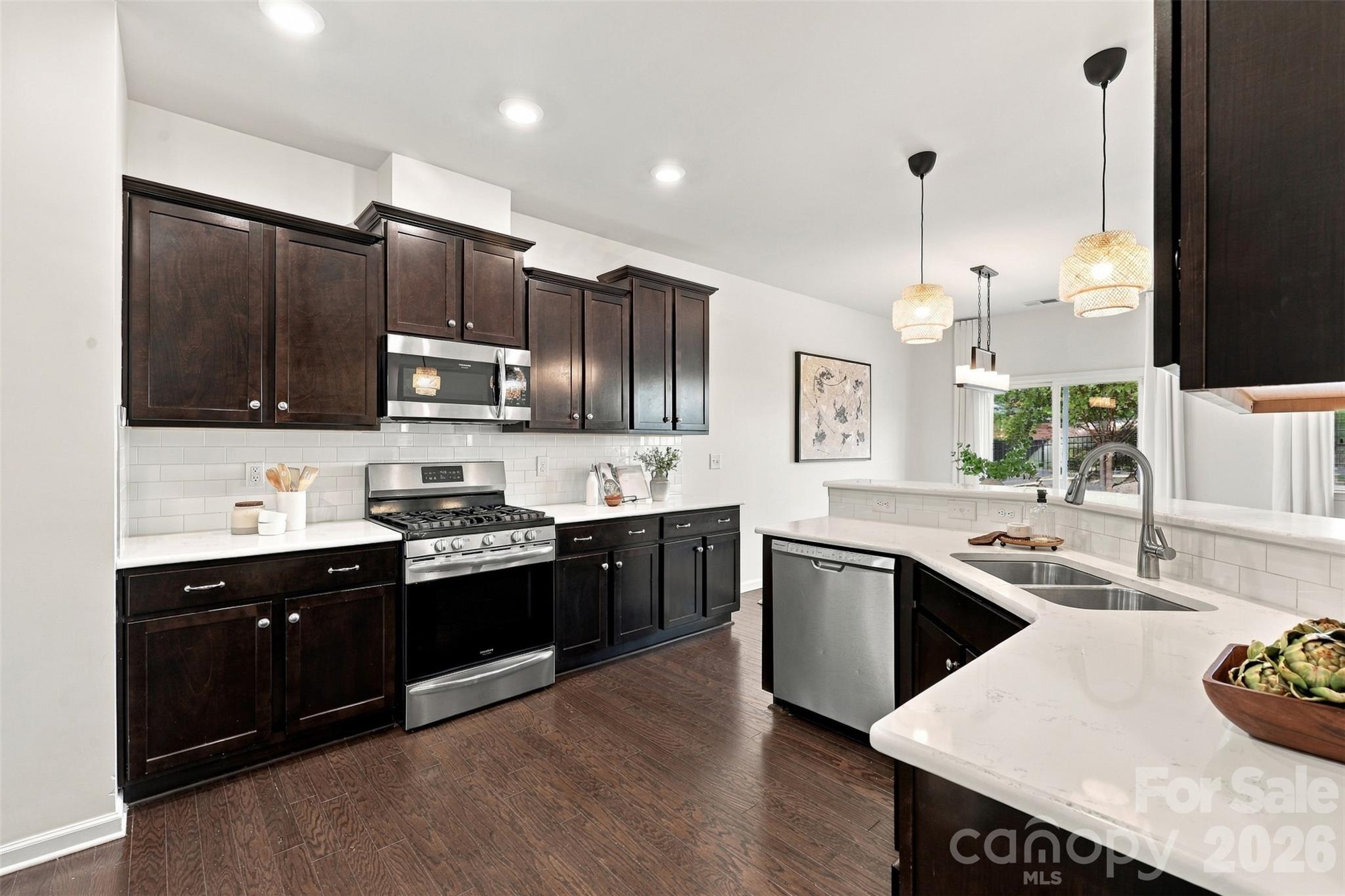 Single Family Residence at 11709 Maher Lane, Huntersville, photo 18 of 45