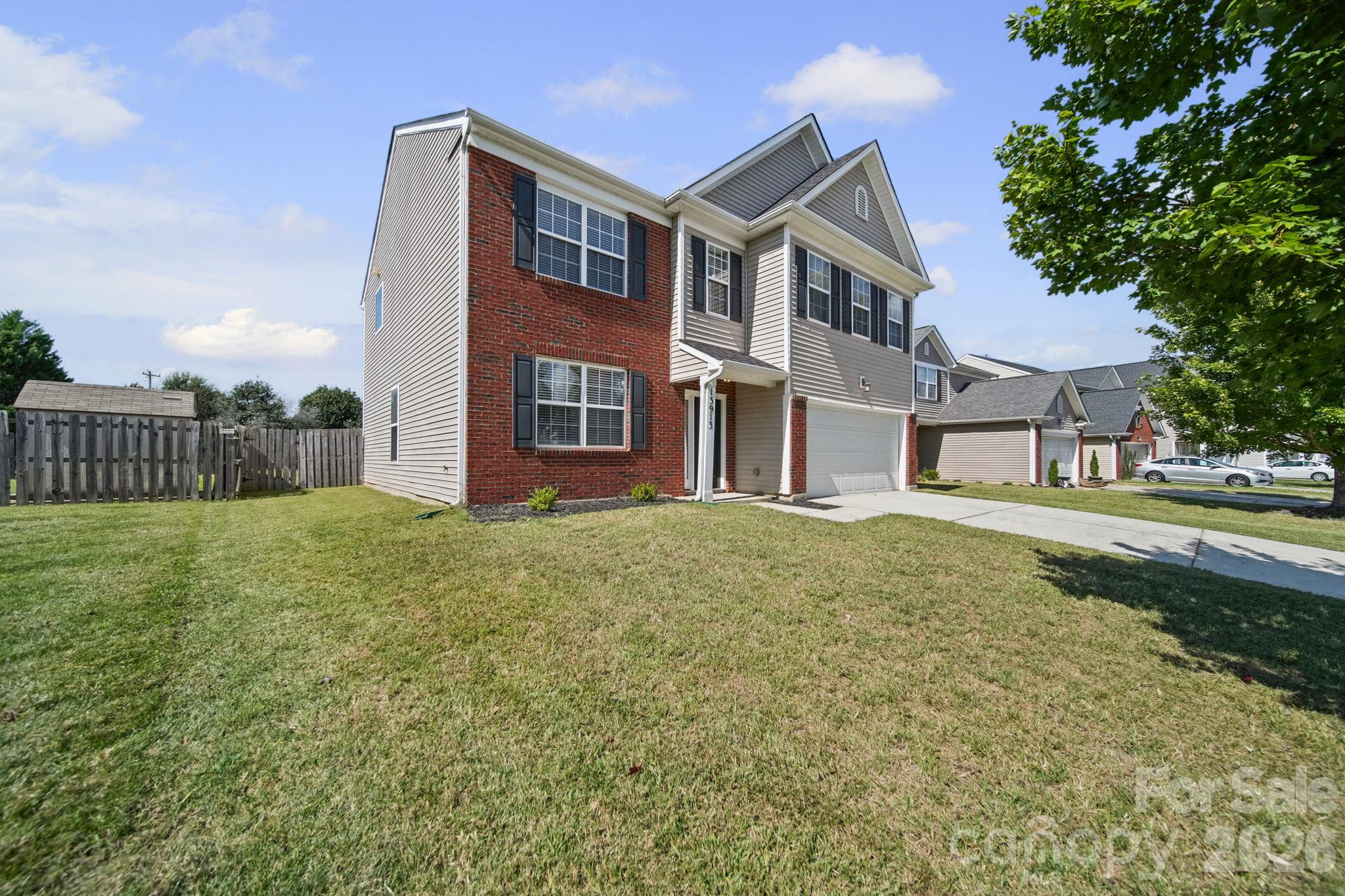 Single Family Residence at 13913 Sugar Oats Lane, Charlotte, photo 36 of 40