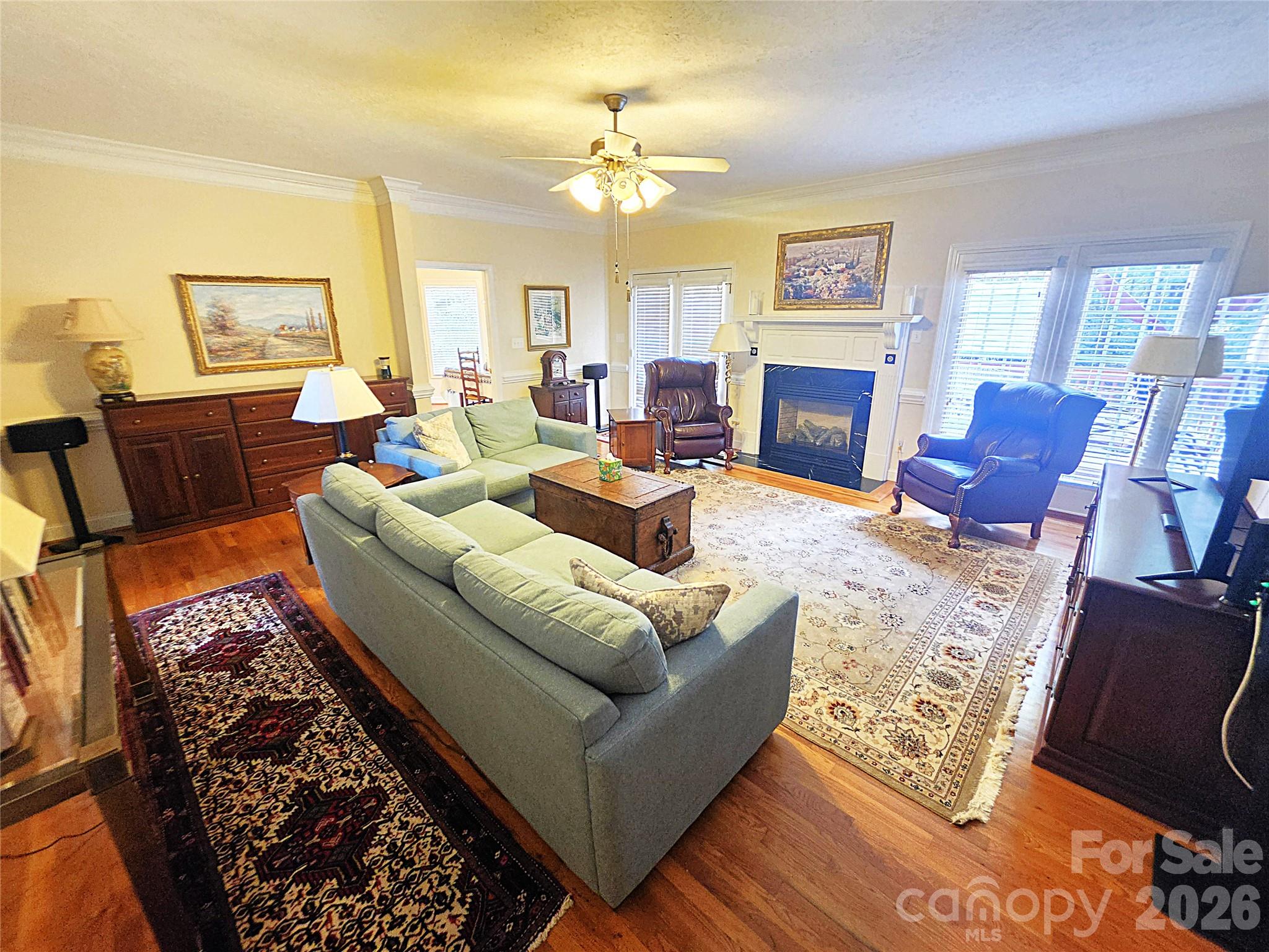 Single Family Residence at 408 5th Avenue NE, Conover, photo 13 of 28