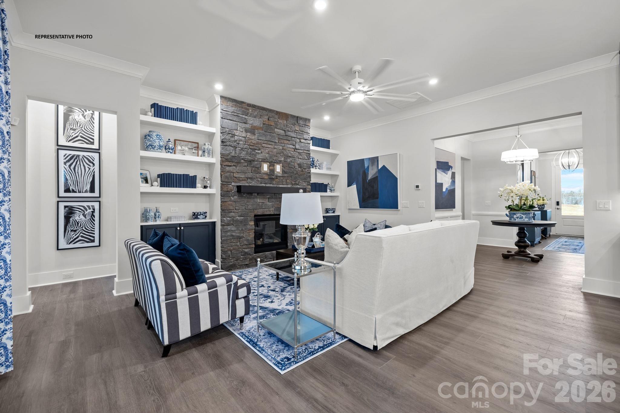 Single Family Residence at 1424 Twin Leaf Road, Fort Mill, photo 11 of 27