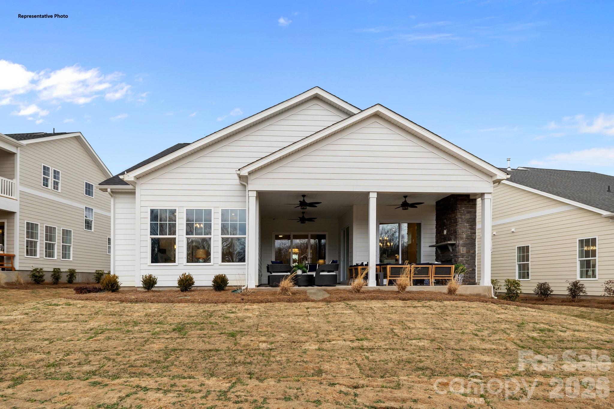 Single Family Residence at 1424 Twin Leaf Road, Fort Mill, photo 26 of 27