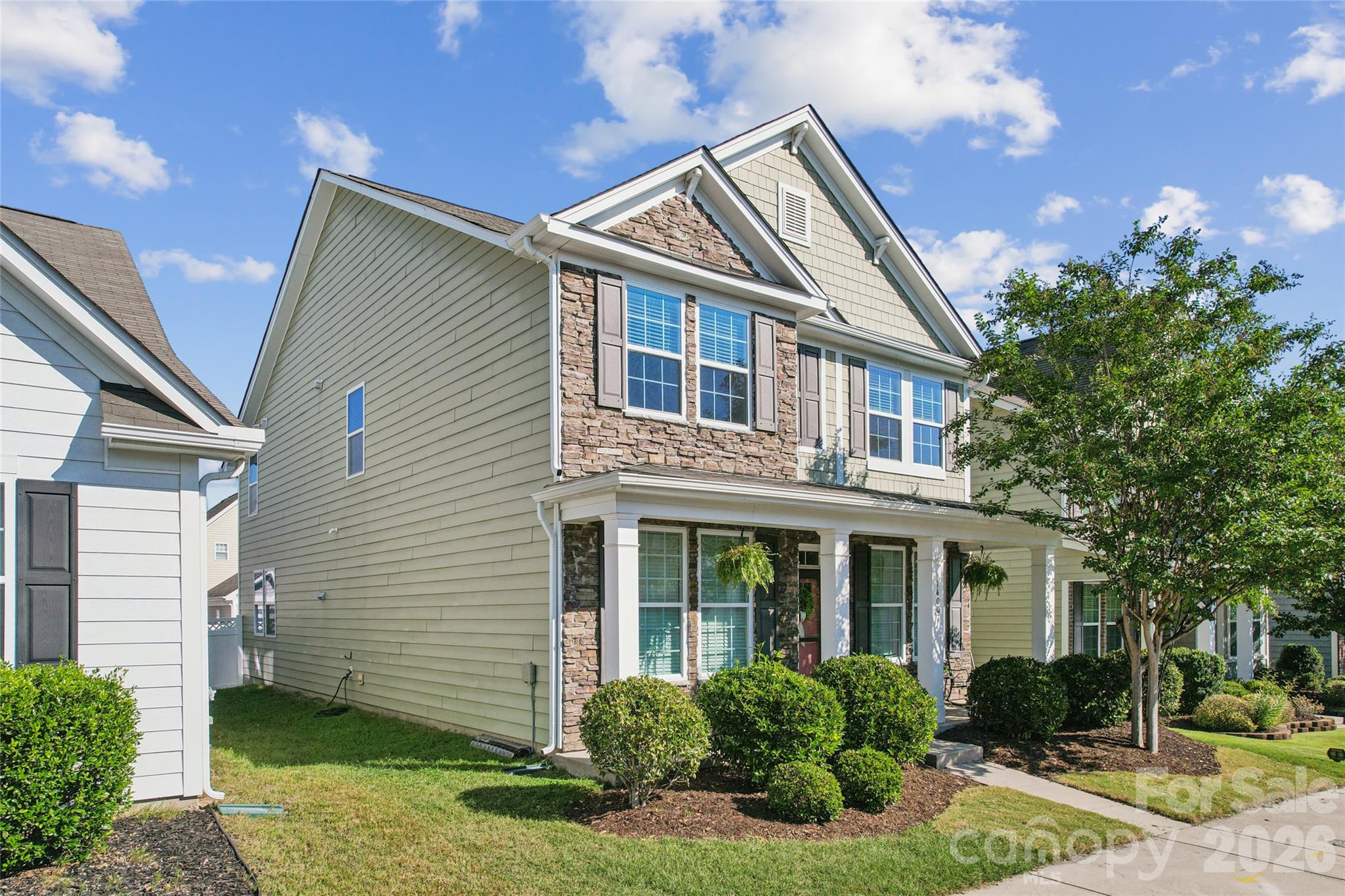 Single Family Residence at 14007 Helen Benson Boulevard, Davidson, photo 2 of 44