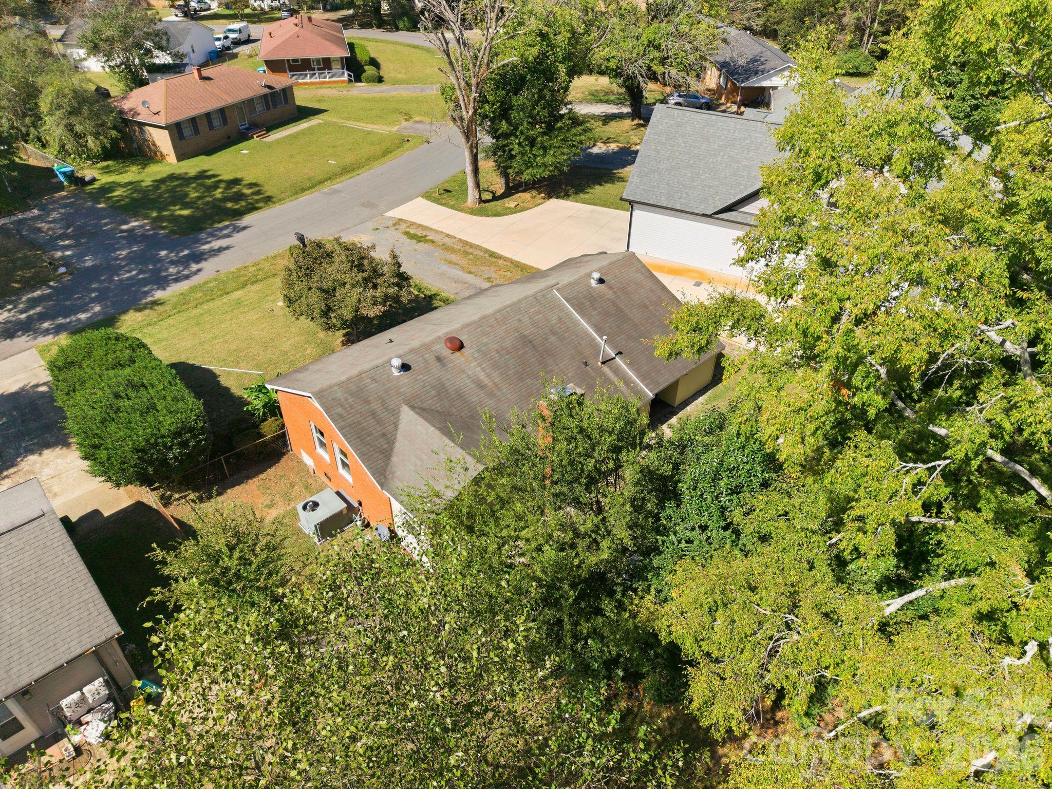 Single Family Residence at 232 Eden Circle, Pineville, photo 6 of 34
