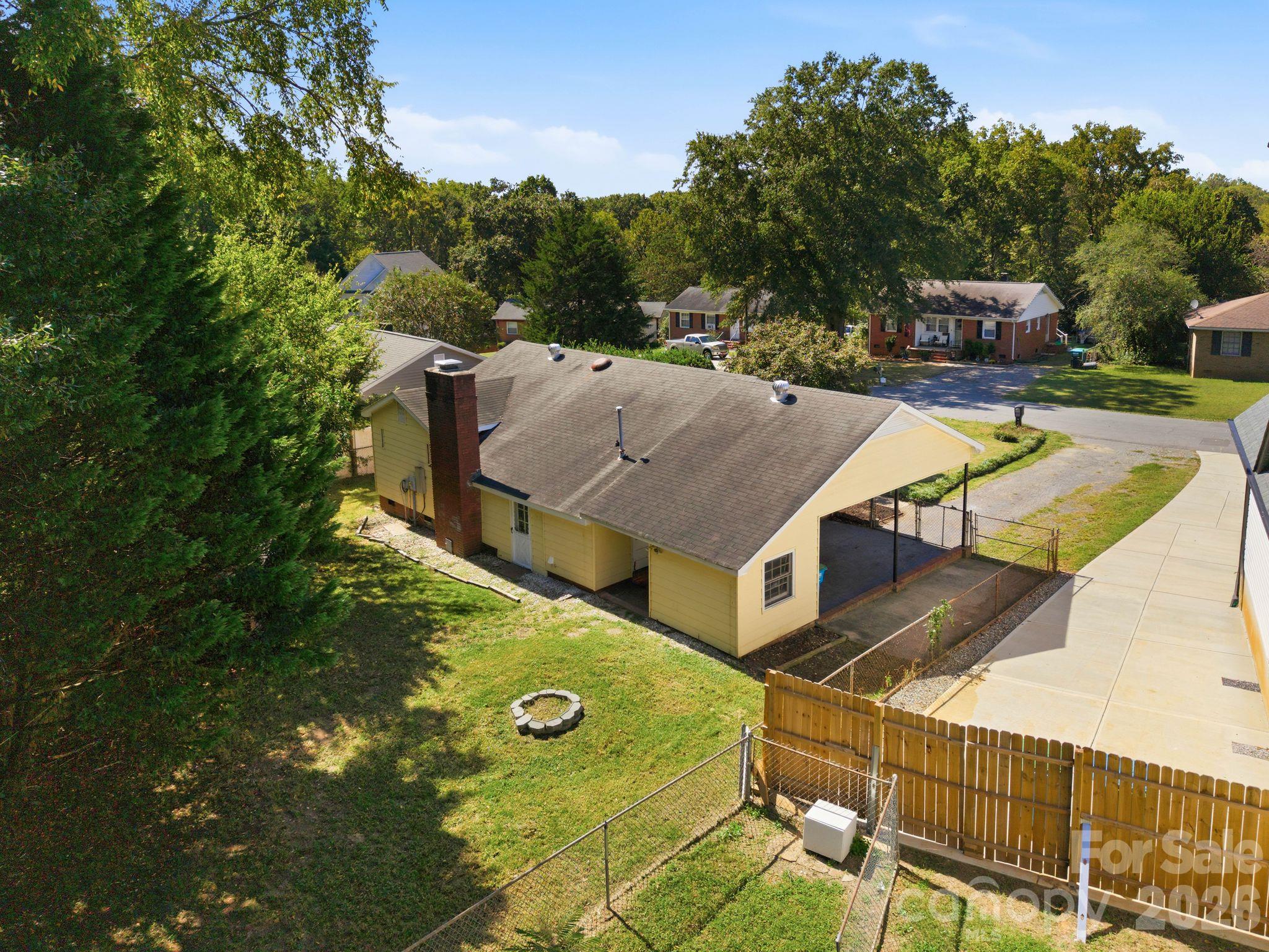 Single Family Residence at 232 Eden Circle, Pineville, photo 8 of 34
