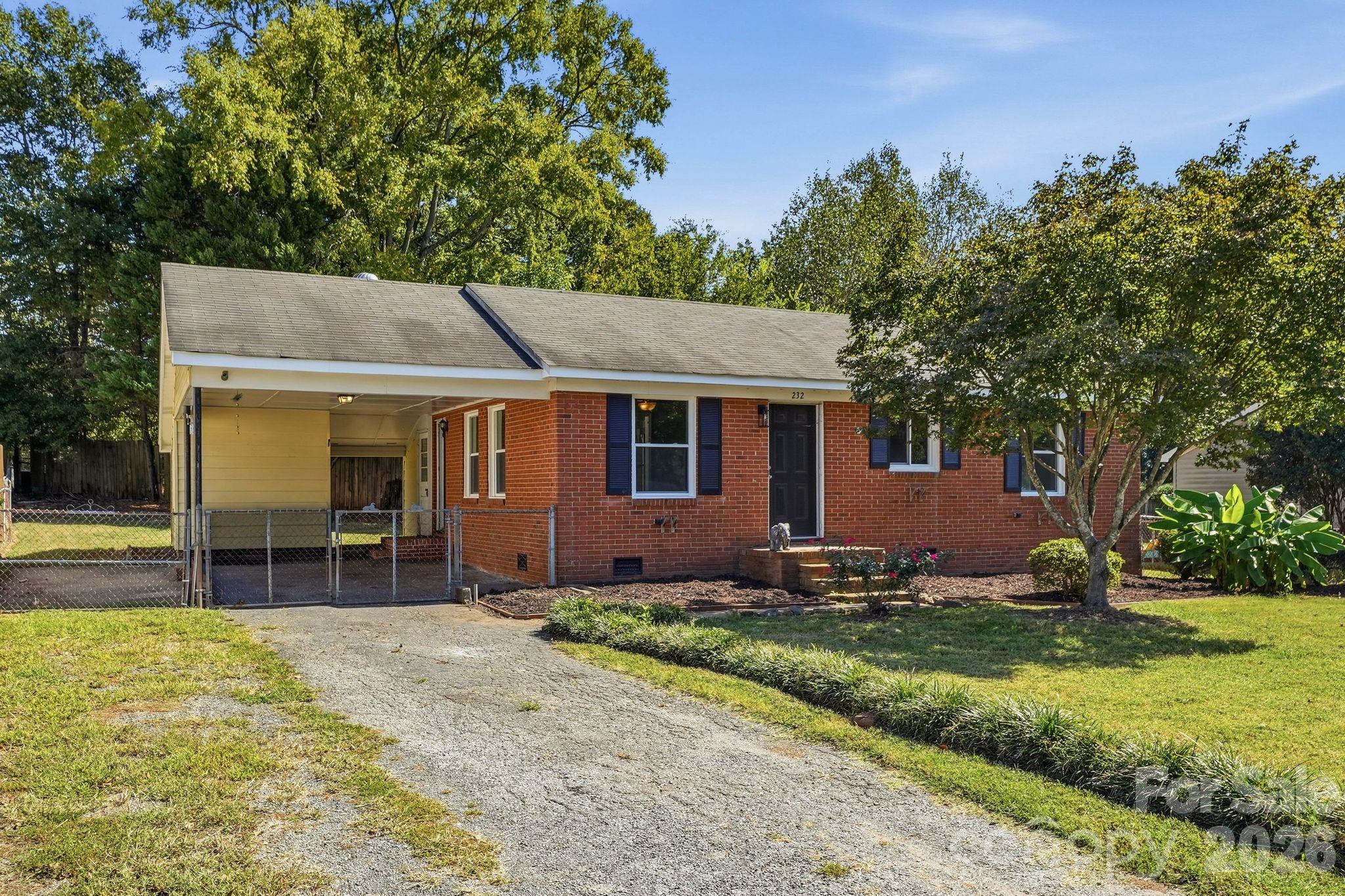 Single Family Residence at 232 Eden Circle, Pineville, photo 16 of 34
