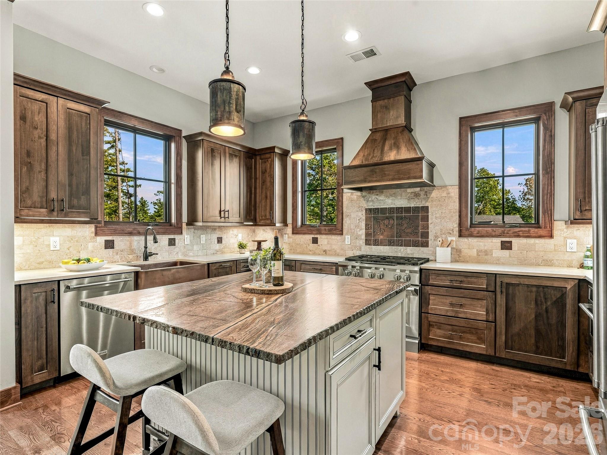 Single Family Residence at 50 Hallett Court, Asheville, photo 17 of 48