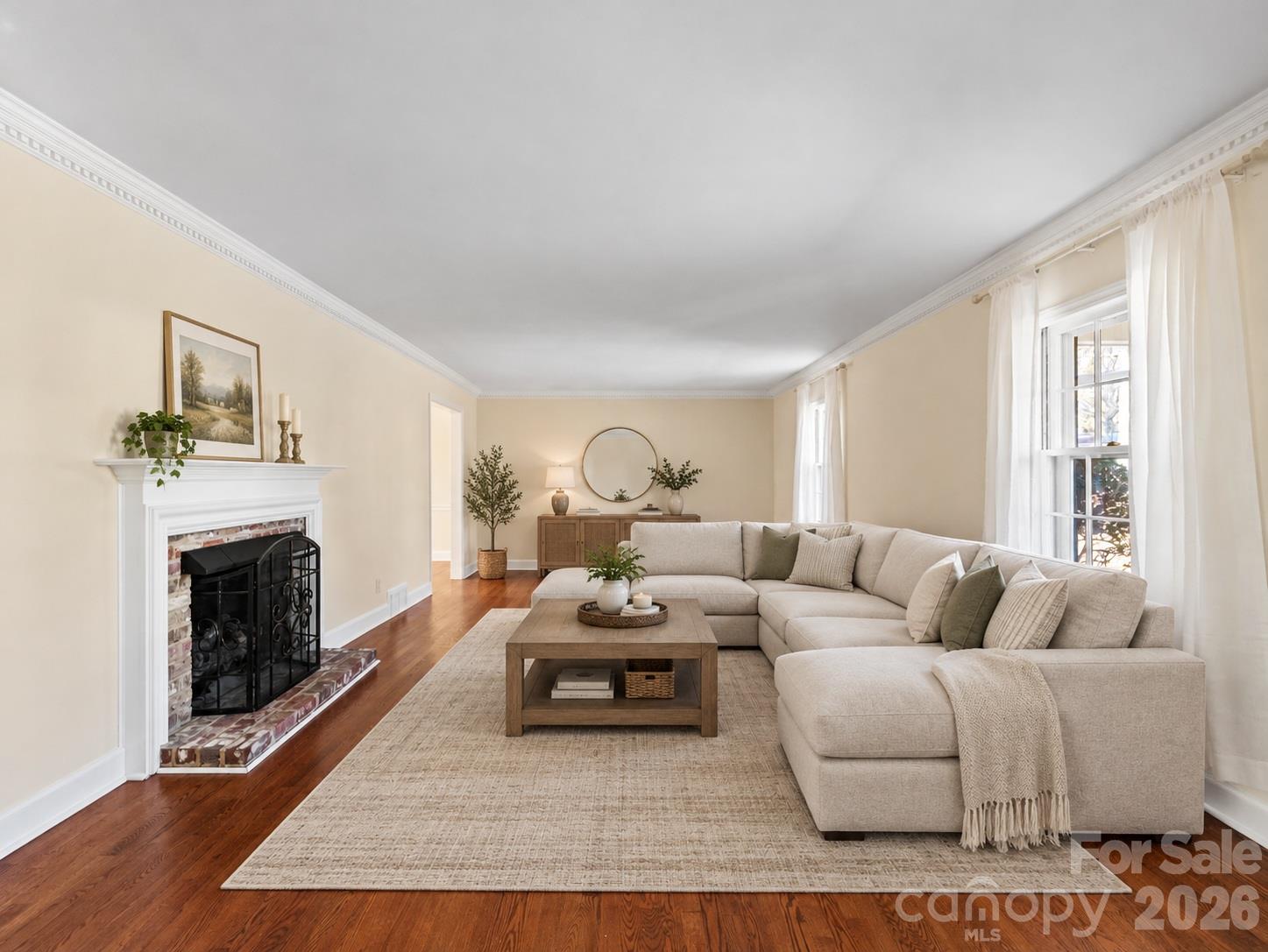 Single Family Residence at 2111 Sagamore Road, Charlotte, photo 5 of 46