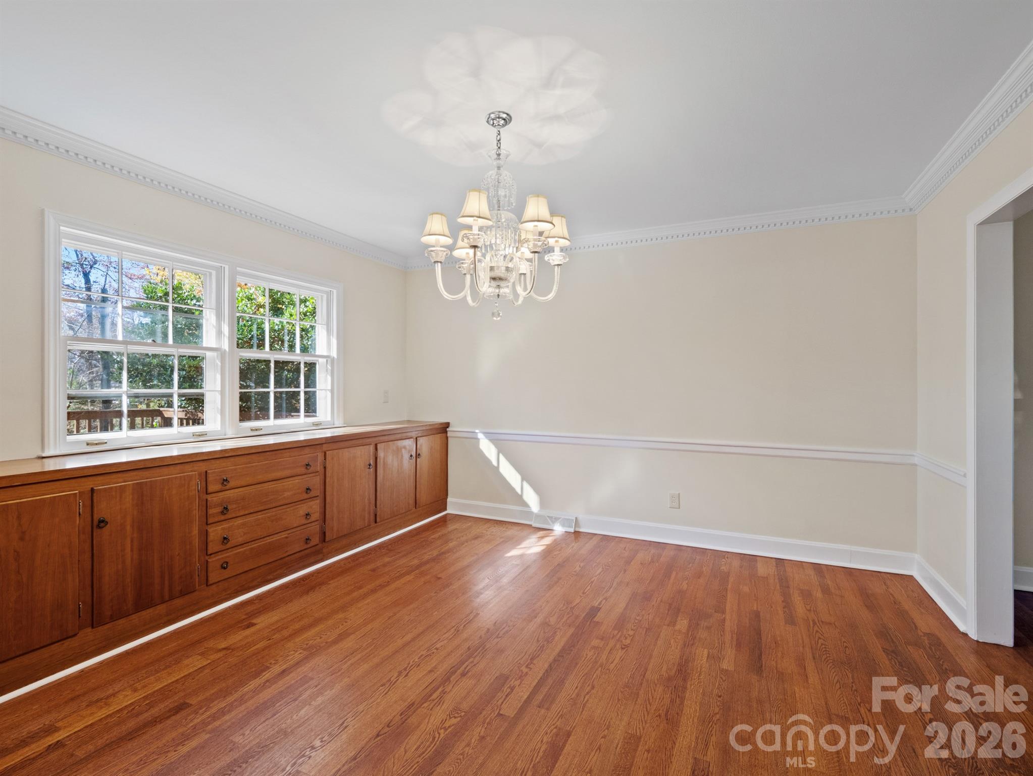 Single Family Residence at 2111 Sagamore Road, Charlotte, photo 14 of 46