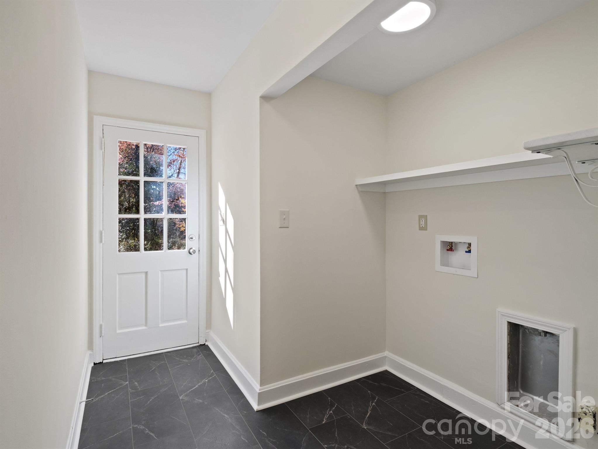 Single Family Residence at 2111 Sagamore Road, Charlotte, photo 34 of 46