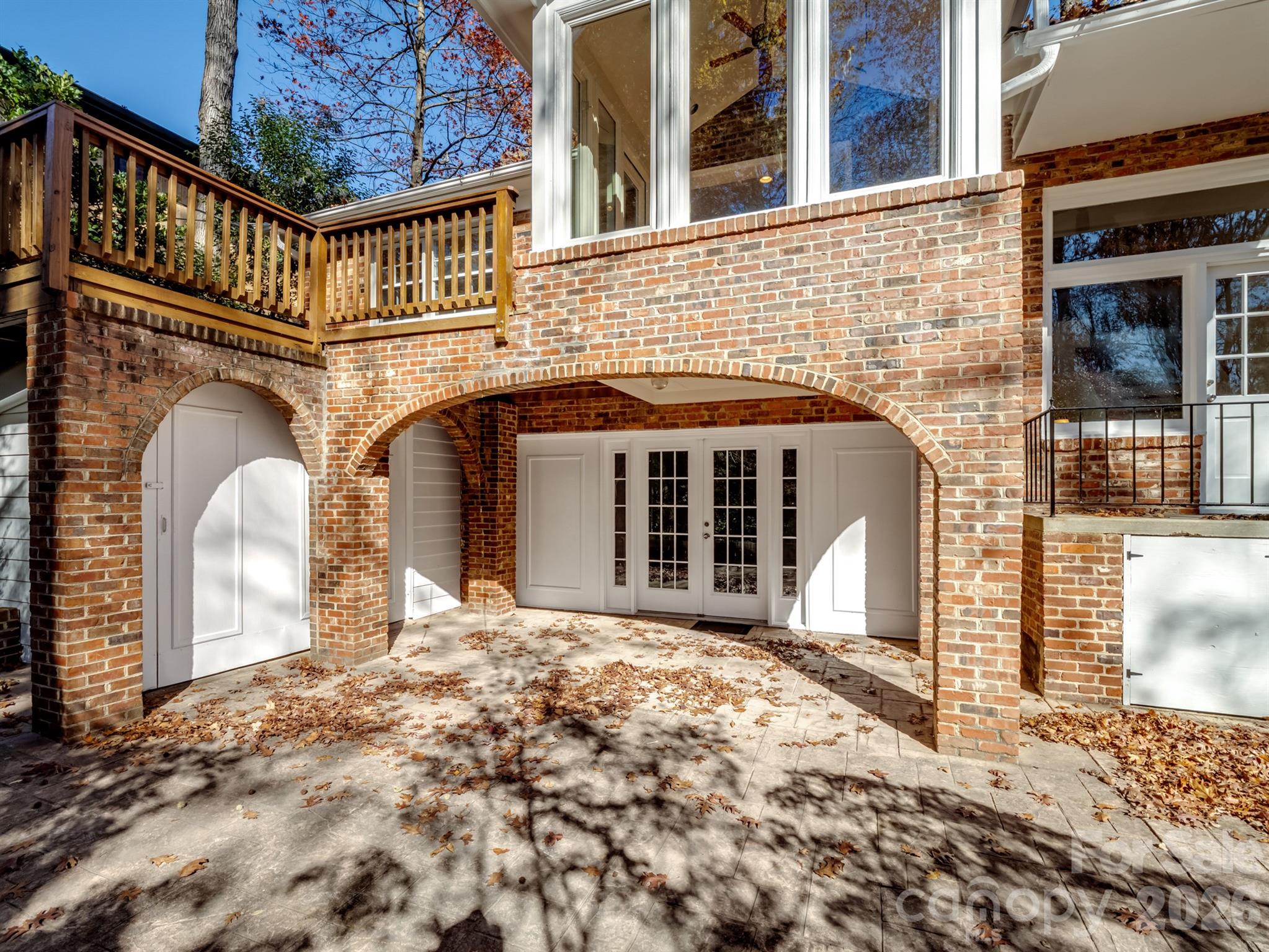 Single Family Residence at 2111 Sagamore Road, Charlotte, photo 38 of 46