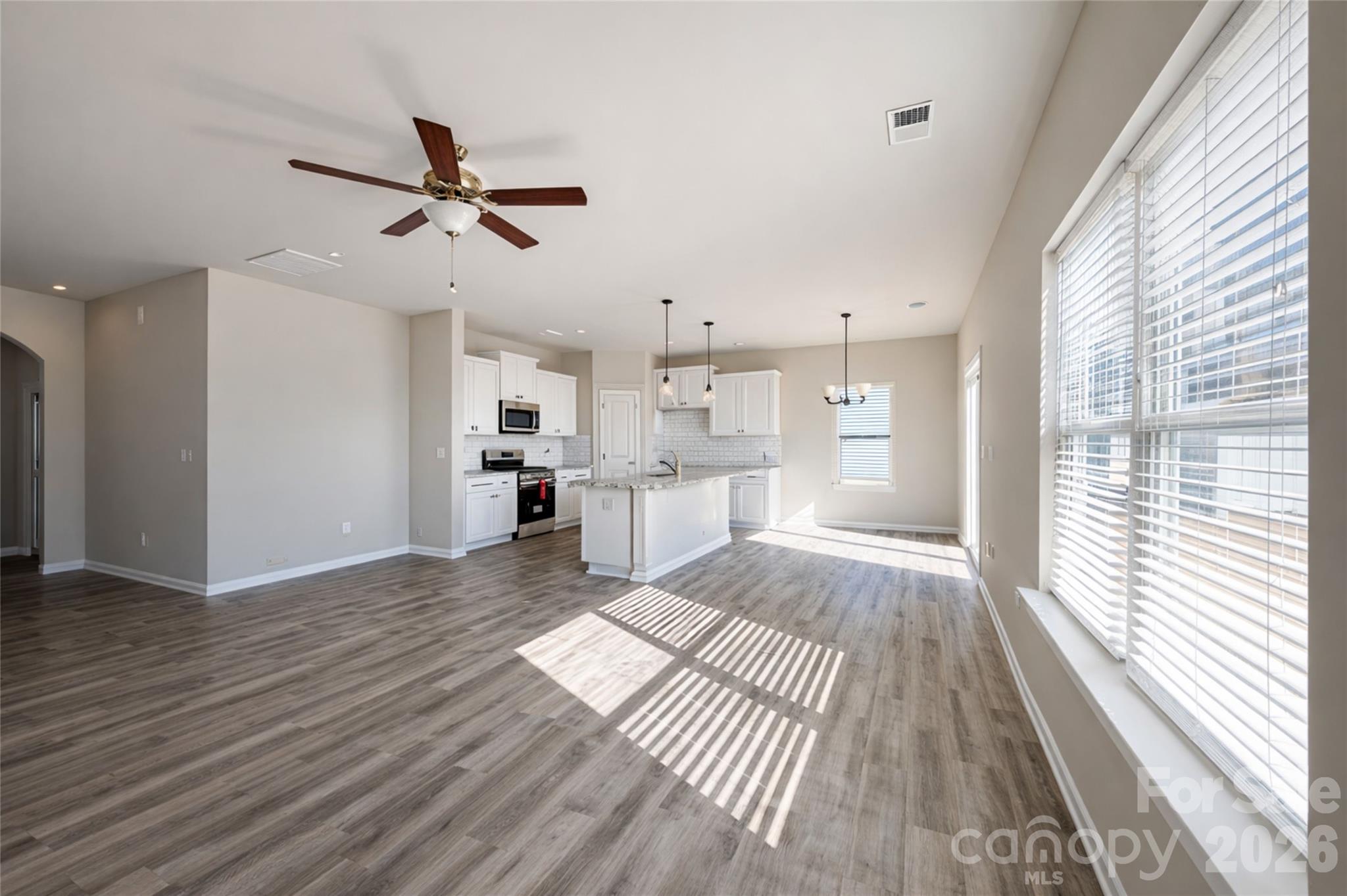 Single Family Residence at 4220 Abby Jack Drive, Charlotte, photo 2 of 28