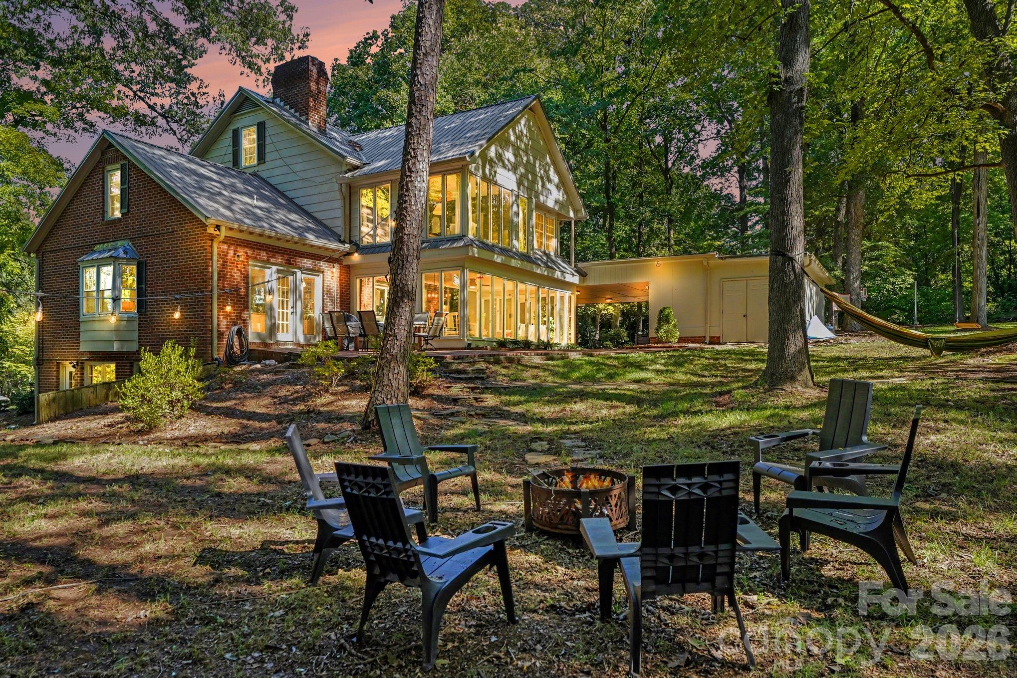Charming backyard setting offers the perfect pot the gather with friends or unwind outdoors - 607 Anderson Avenue, Salisbury