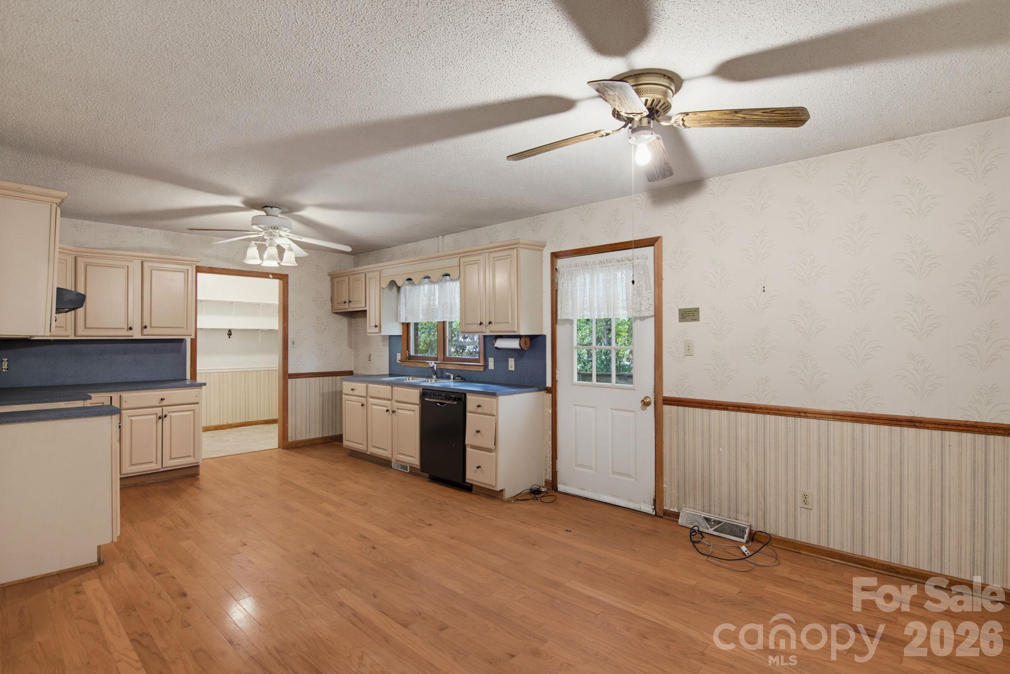Single Family Residence at 220 Bradford Drive, Salisbury, photo 11 of 32