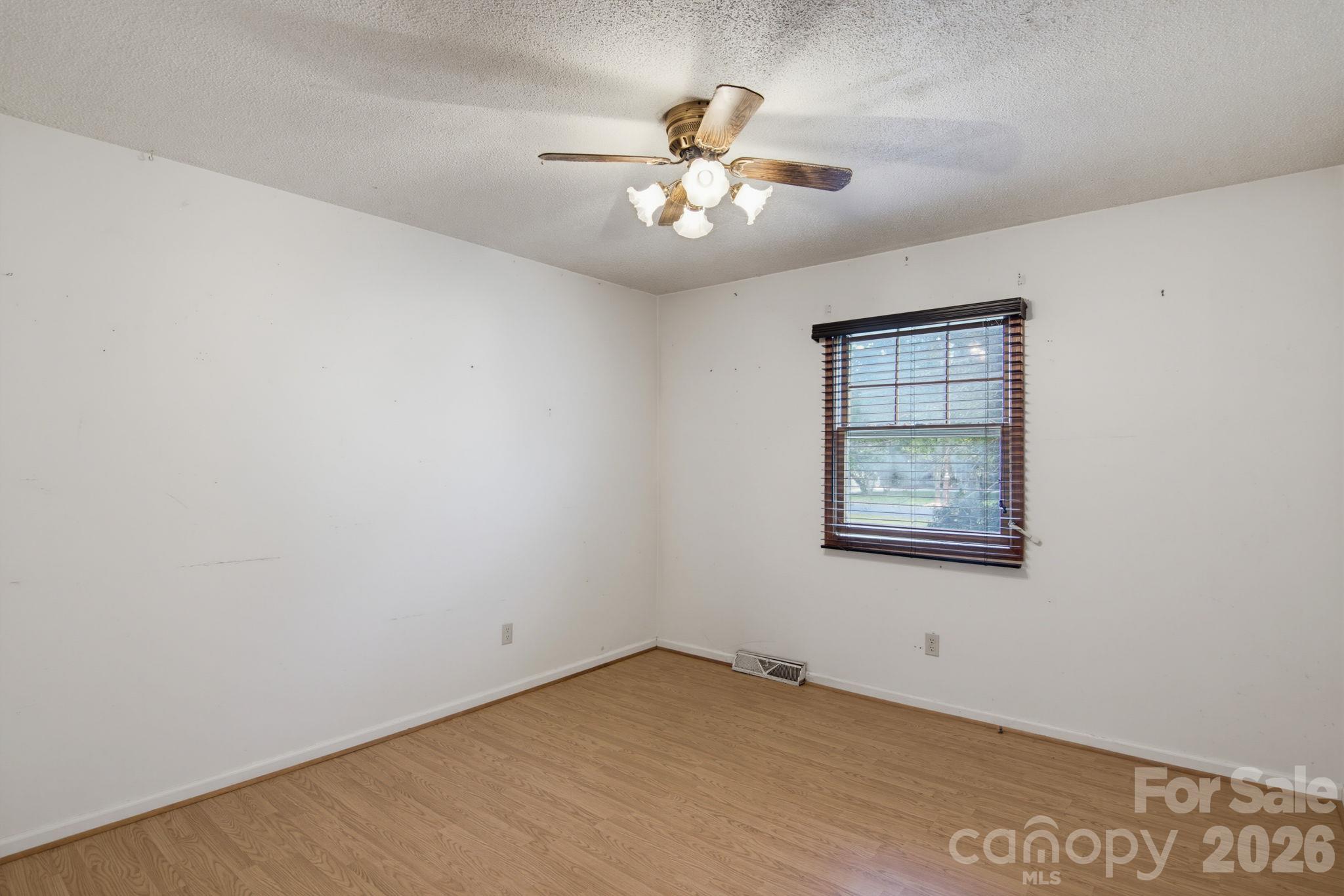 Single Family Residence at 220 Bradford Drive, Salisbury, photo 23 of 32