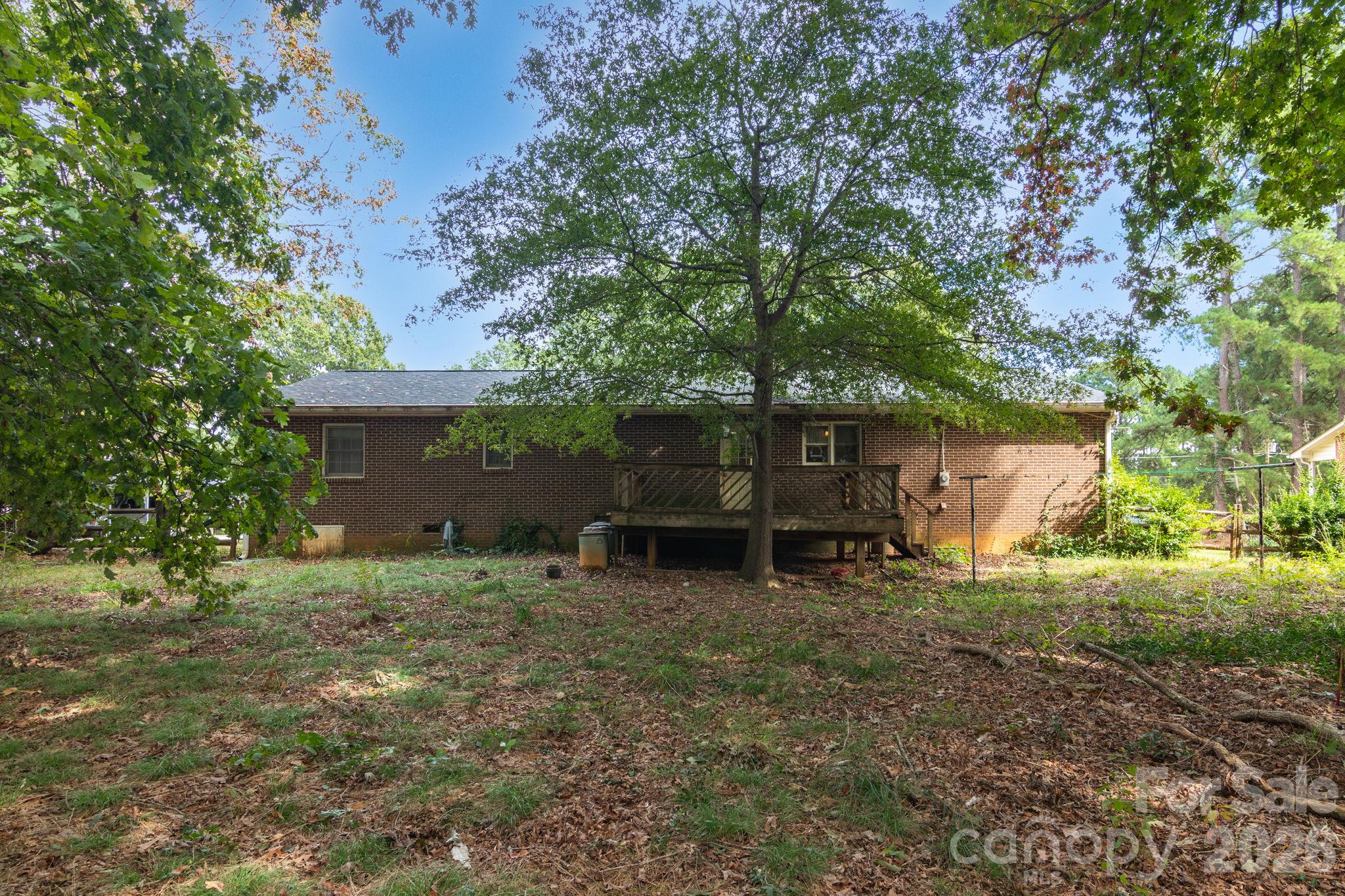 Single Family Residence at 220 Bradford Drive, Salisbury, photo 30 of 32