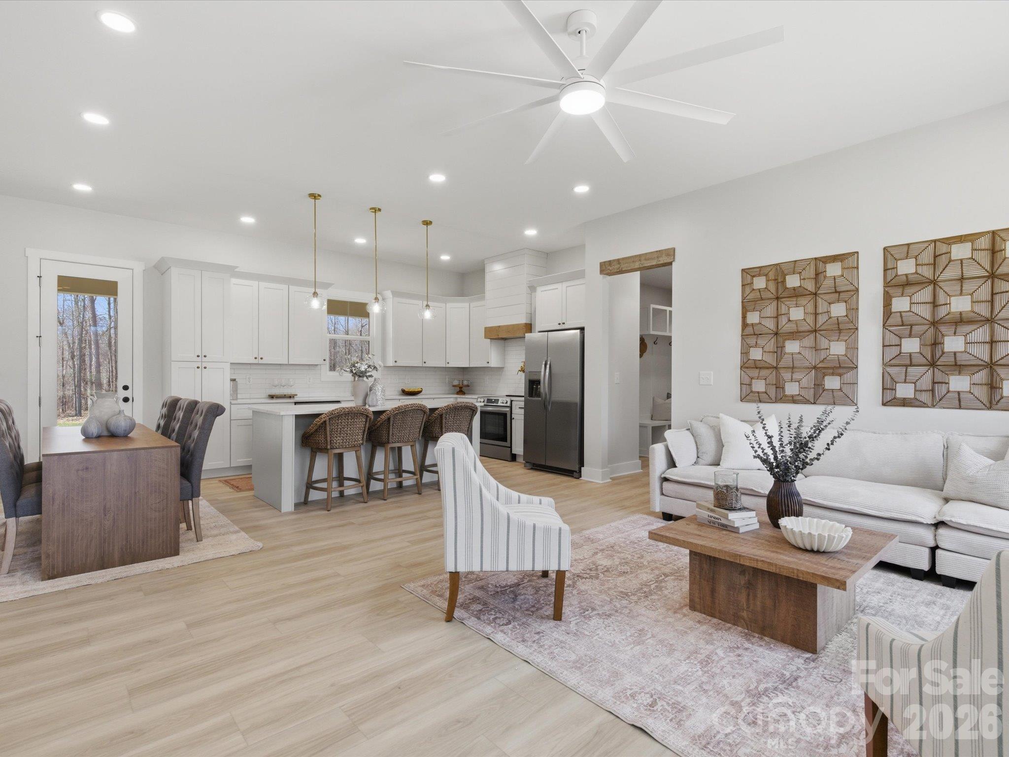 Single Family Residence at 1133 White Jenkins Road, Bessemer City, photo 3 of 44