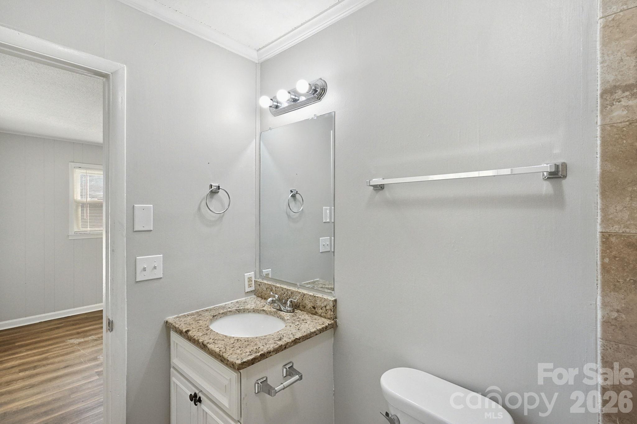 Single Family Residence at 1316 Mayberry Road, Dallas, photo 26 of 39