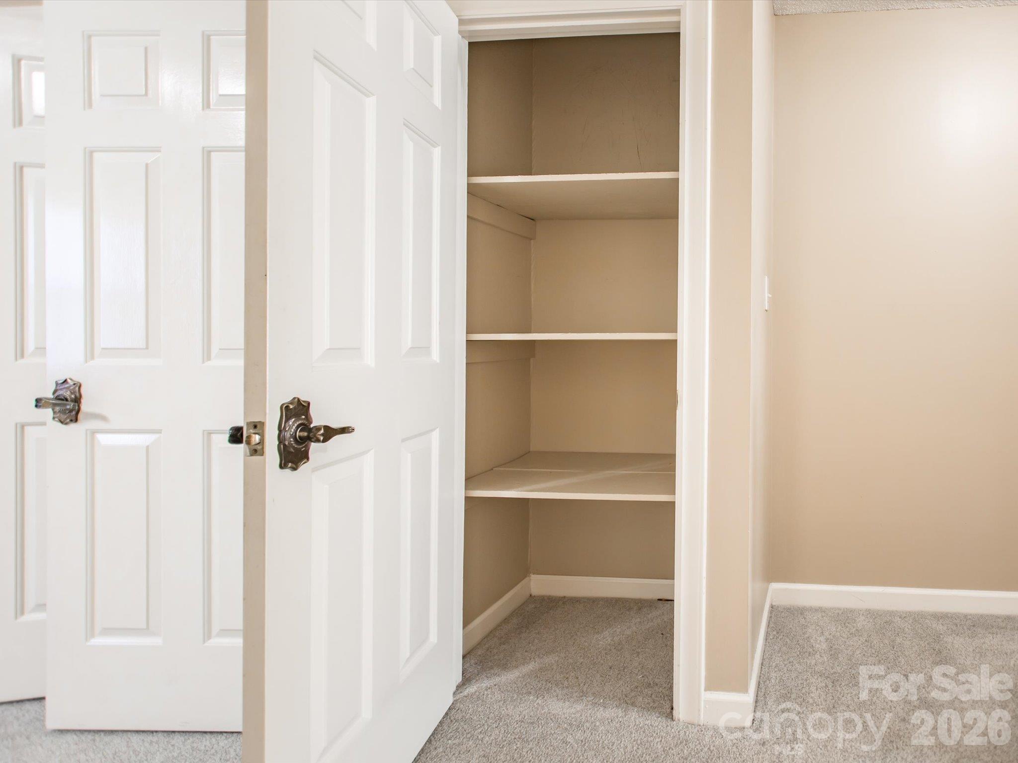 Townhouse at 2705 N Center Street, Hickory, photo 14 of 20