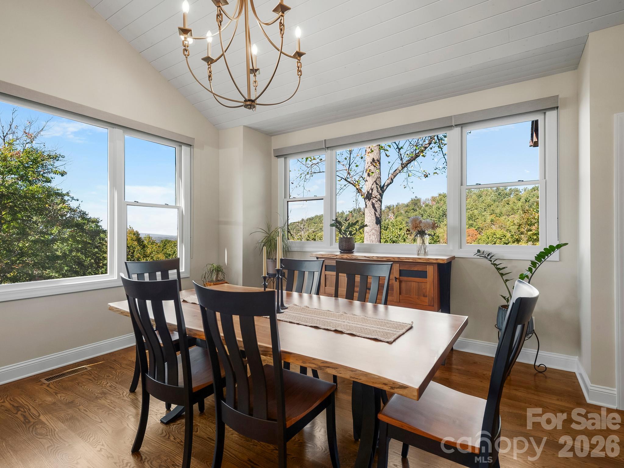 Single Family Residence at 14 Herron View Lane, Weaverville, photo 15 of 44