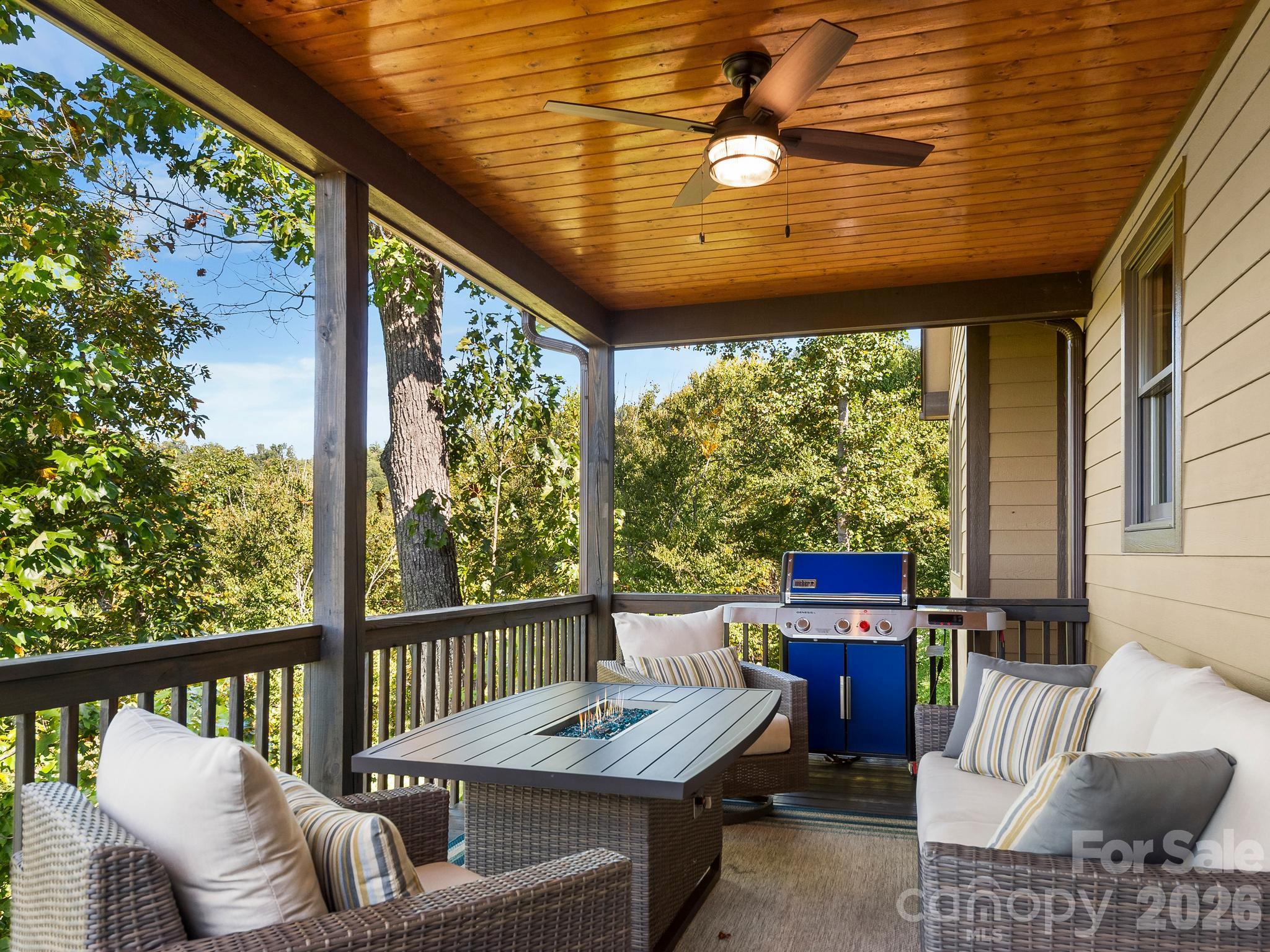 Single Family Residence at 14 Herron View Lane, Weaverville, photo 20 of 44