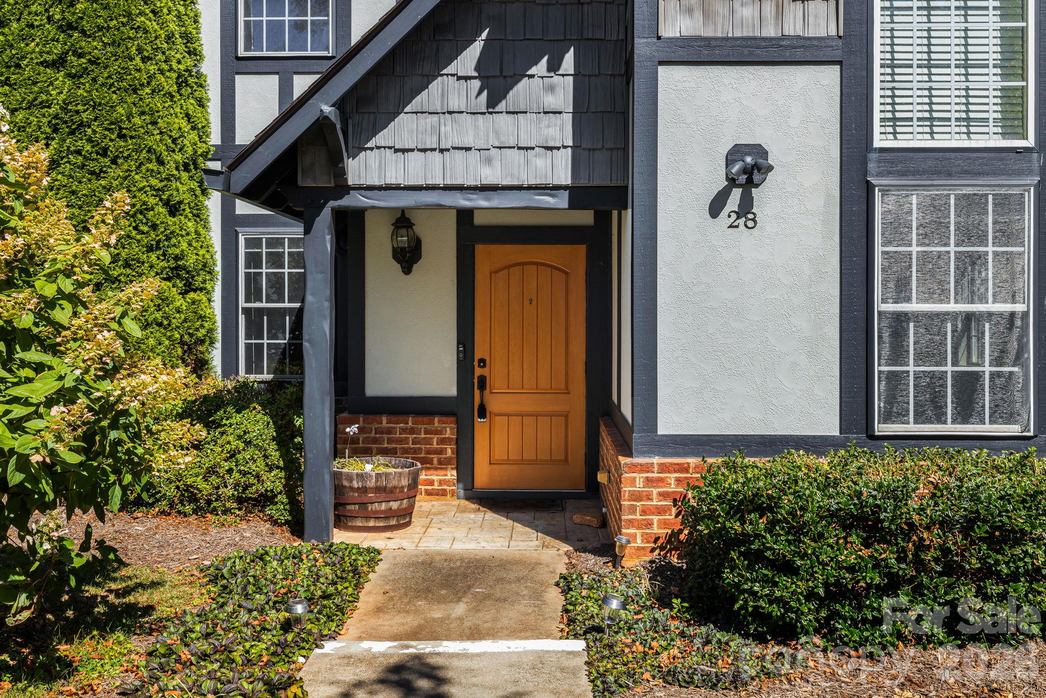 Condominium at 28 Trafalgar Circle, Asheville, photo 45 of 48