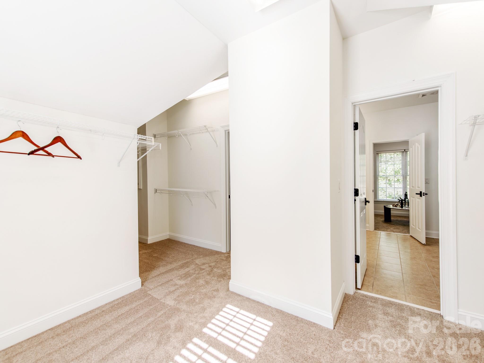 Single Family Residence at 2910 Providence View Lane, Charlotte, photo 29 of 44