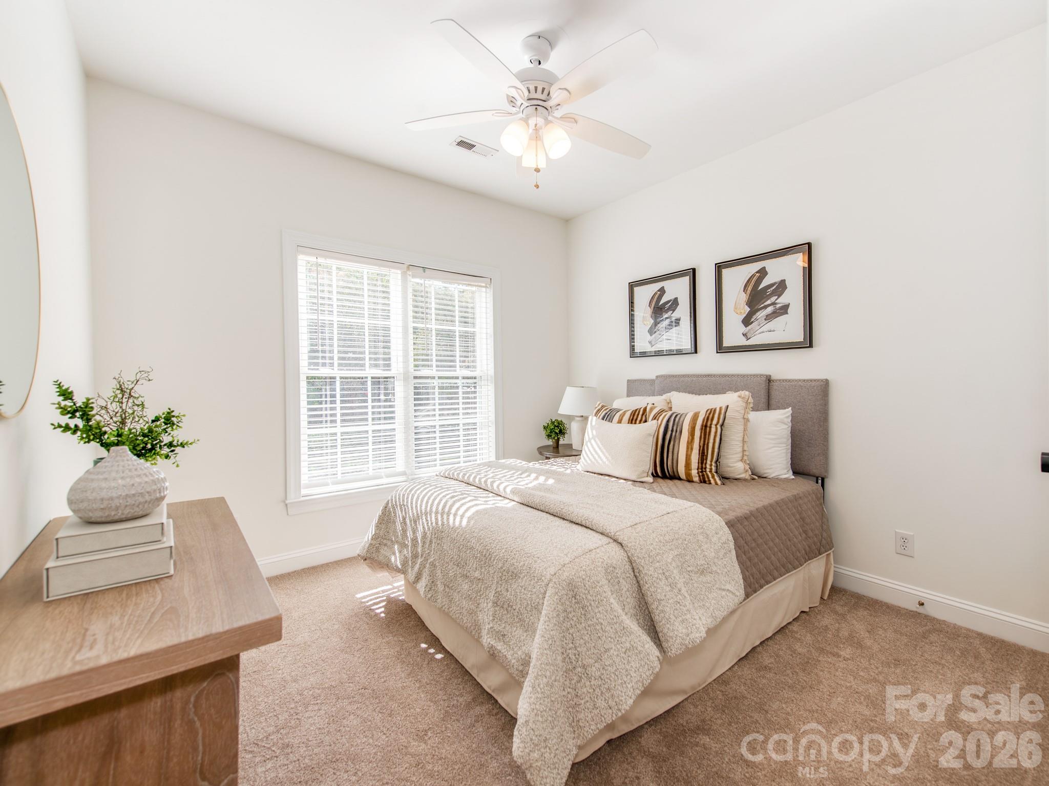 Single Family Residence at 2910 Providence View Lane, Charlotte, photo 32 of 44