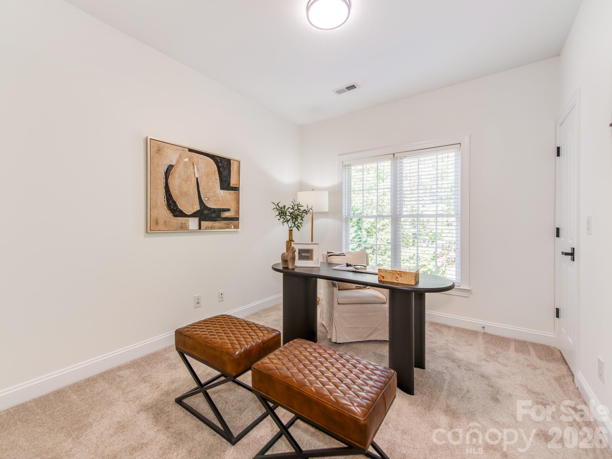 Single Family Residence at 2910 Providence View Lane, Charlotte, photo 38 of 44