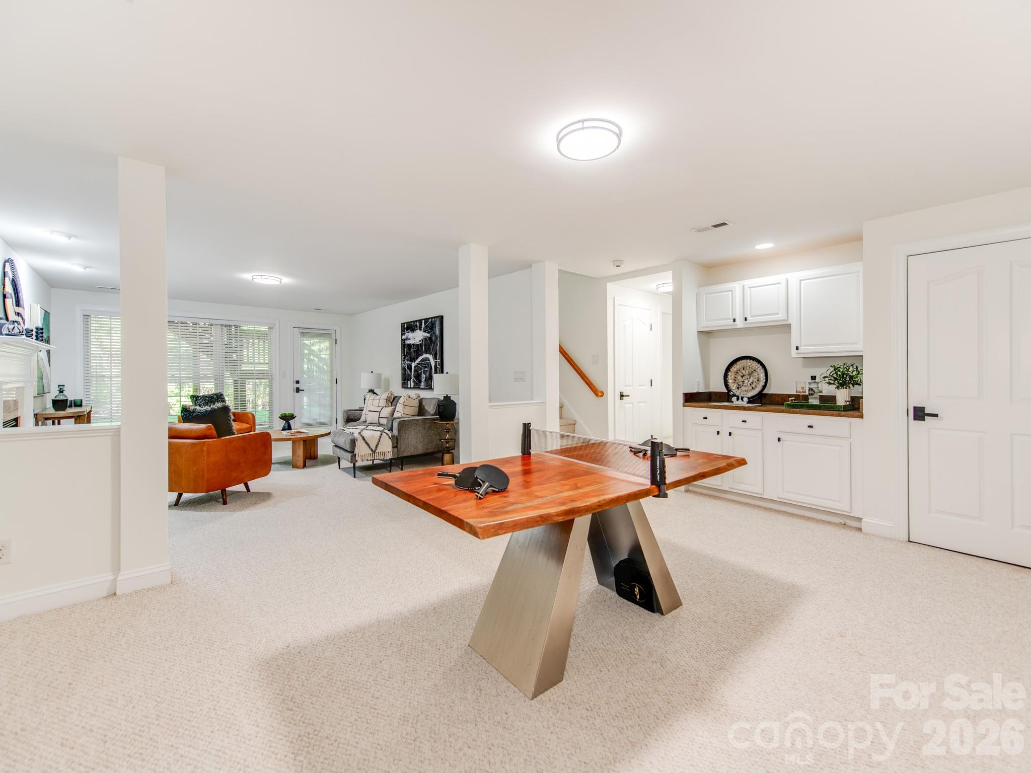 Single Family Residence at 2910 Providence View Lane, Charlotte, photo 42 of 44