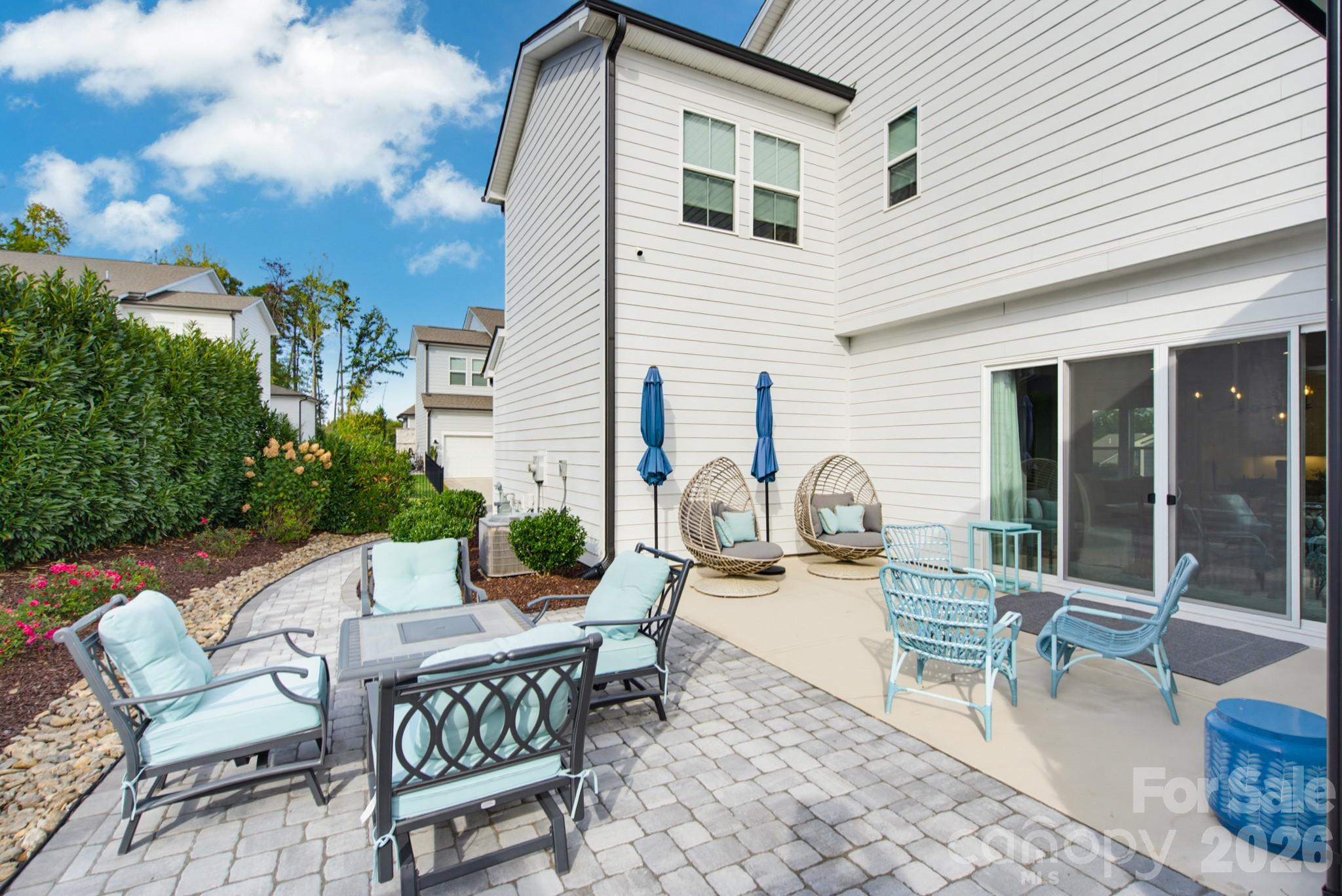 Single Family Residence at 12206 Anne Blount Alley, Huntersville, photo 19 of 47