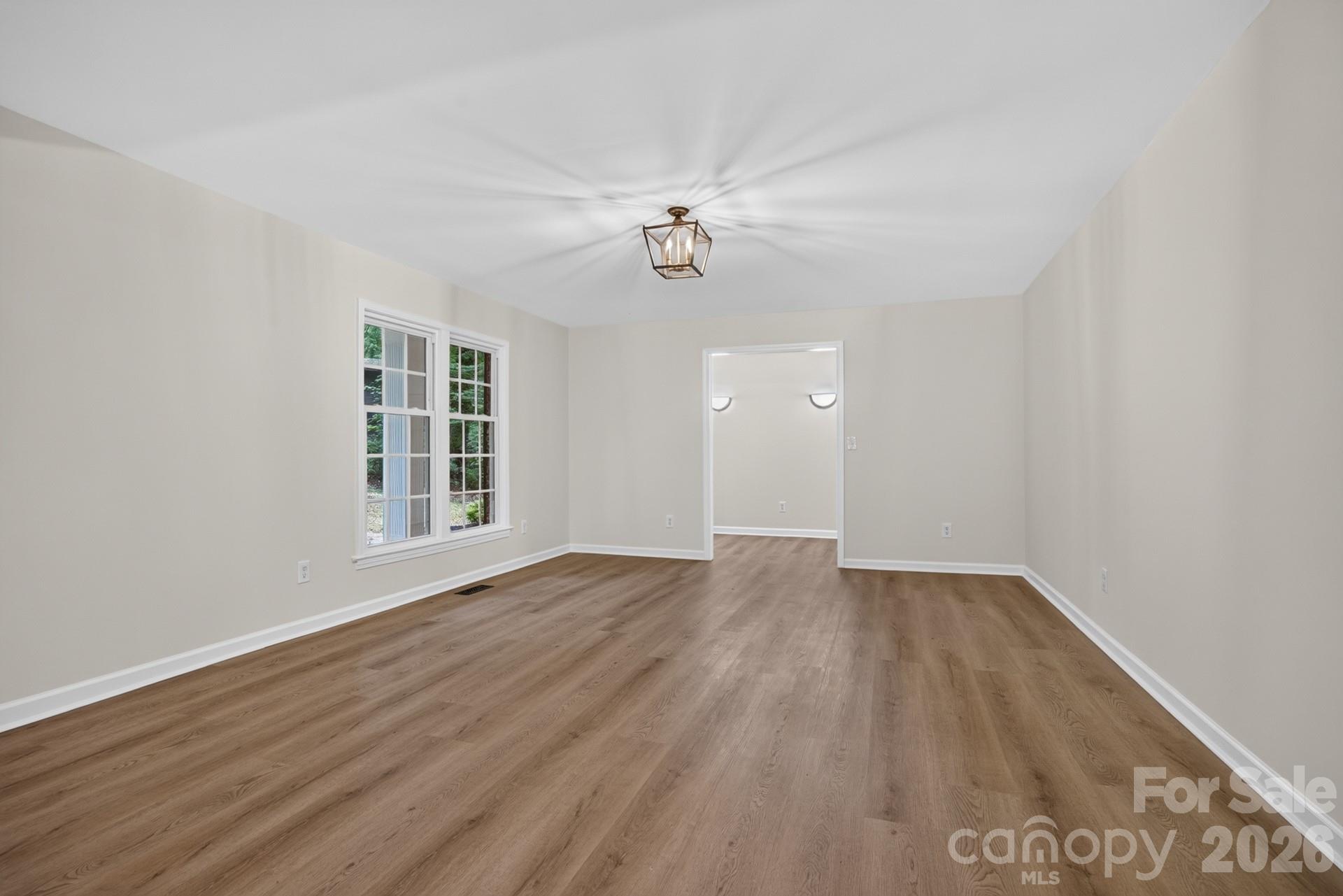 Living Room - 5550 Overlook Circle, Winston Salem