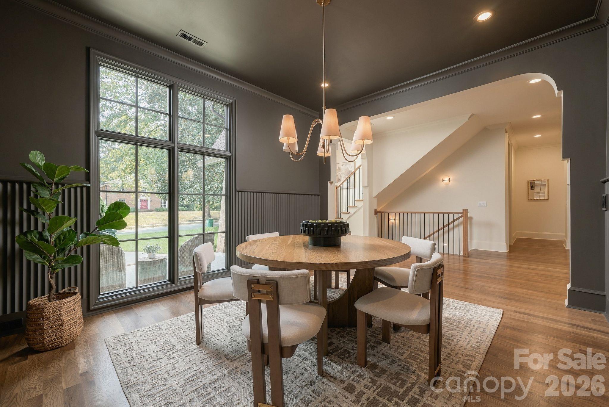 Single Family Residence at 122 Lansdowne Road, Charlotte, photo 25 of 45