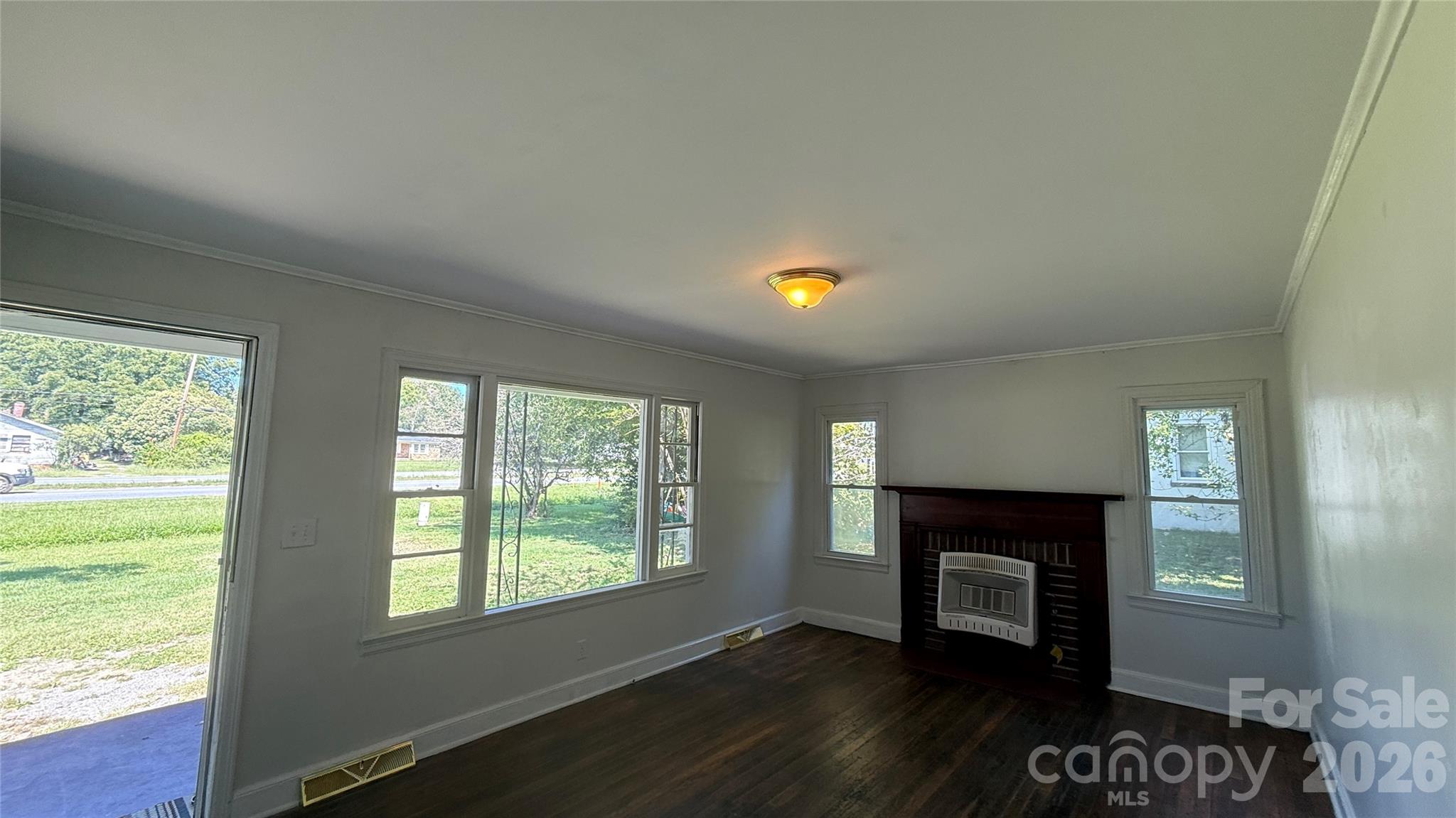 Single Family Residence at 3839 W Dixon Boulevard, Shelby, photo 10 of 26