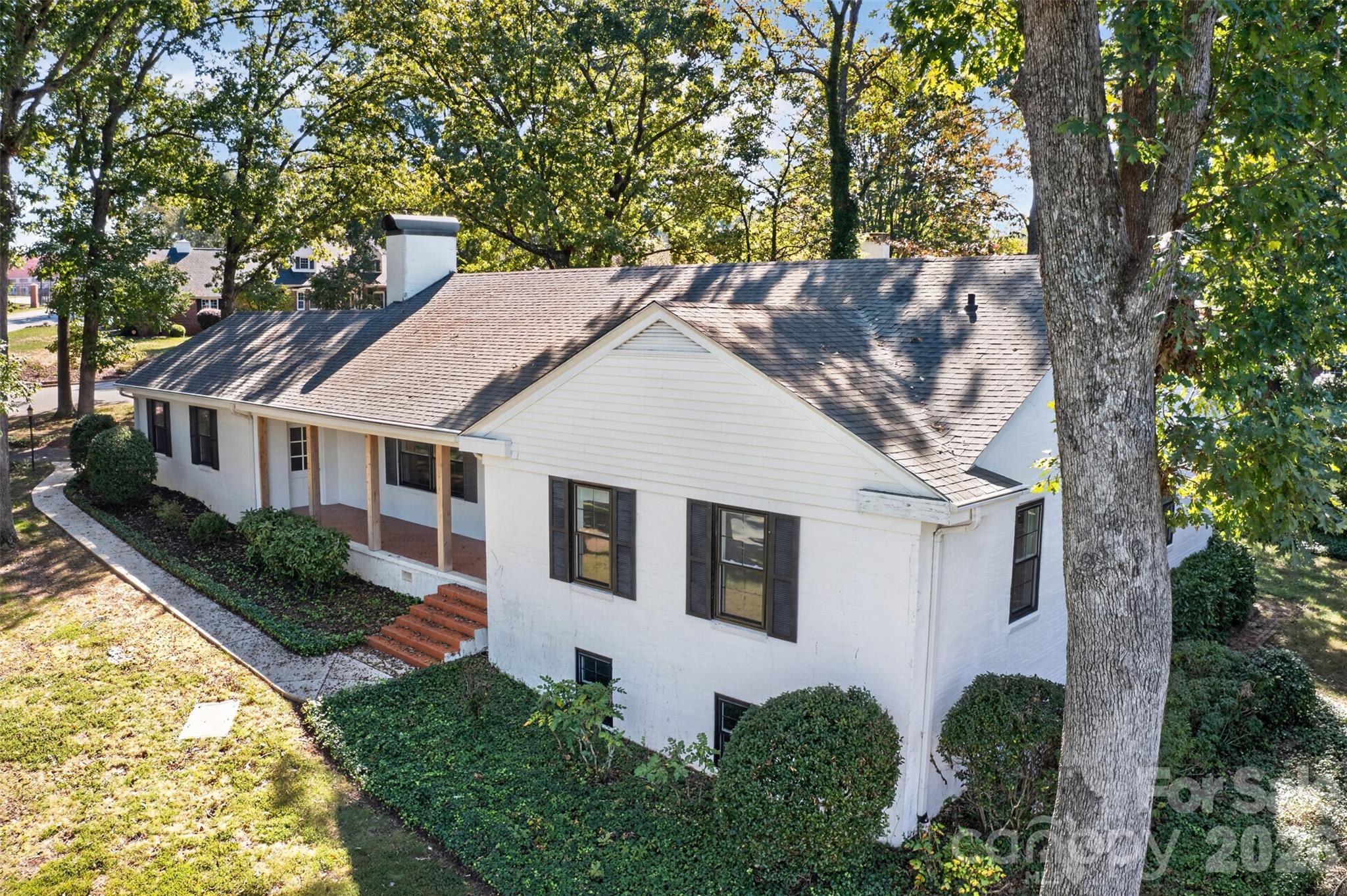 Single Family Residence at 356 7th Avenue NE, Hickory, photo 3 of 35