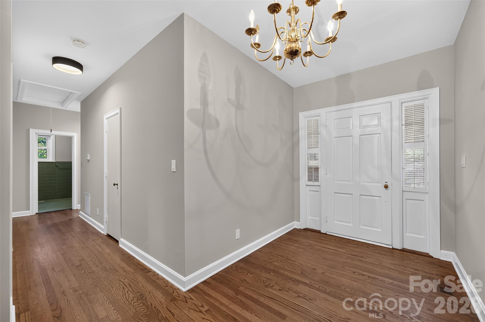 Single Family Residence at 356 7th Avenue NE, Hickory, photo 6 of 35