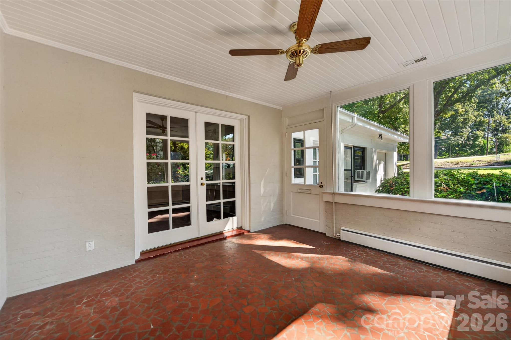 Single Family Residence at 356 7th Avenue NE, Hickory, photo 11 of 35