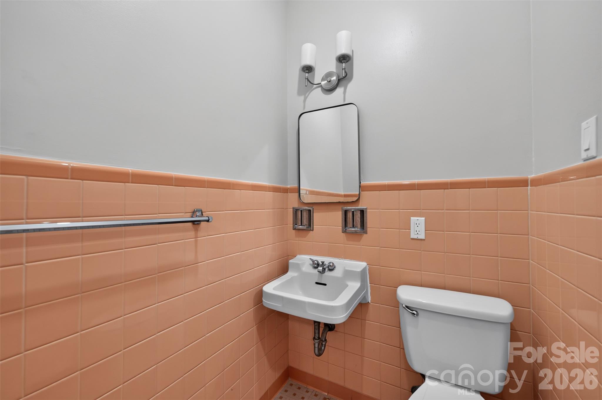 Single Family Residence at 356 7th Avenue NE, Hickory, photo 22 of 35