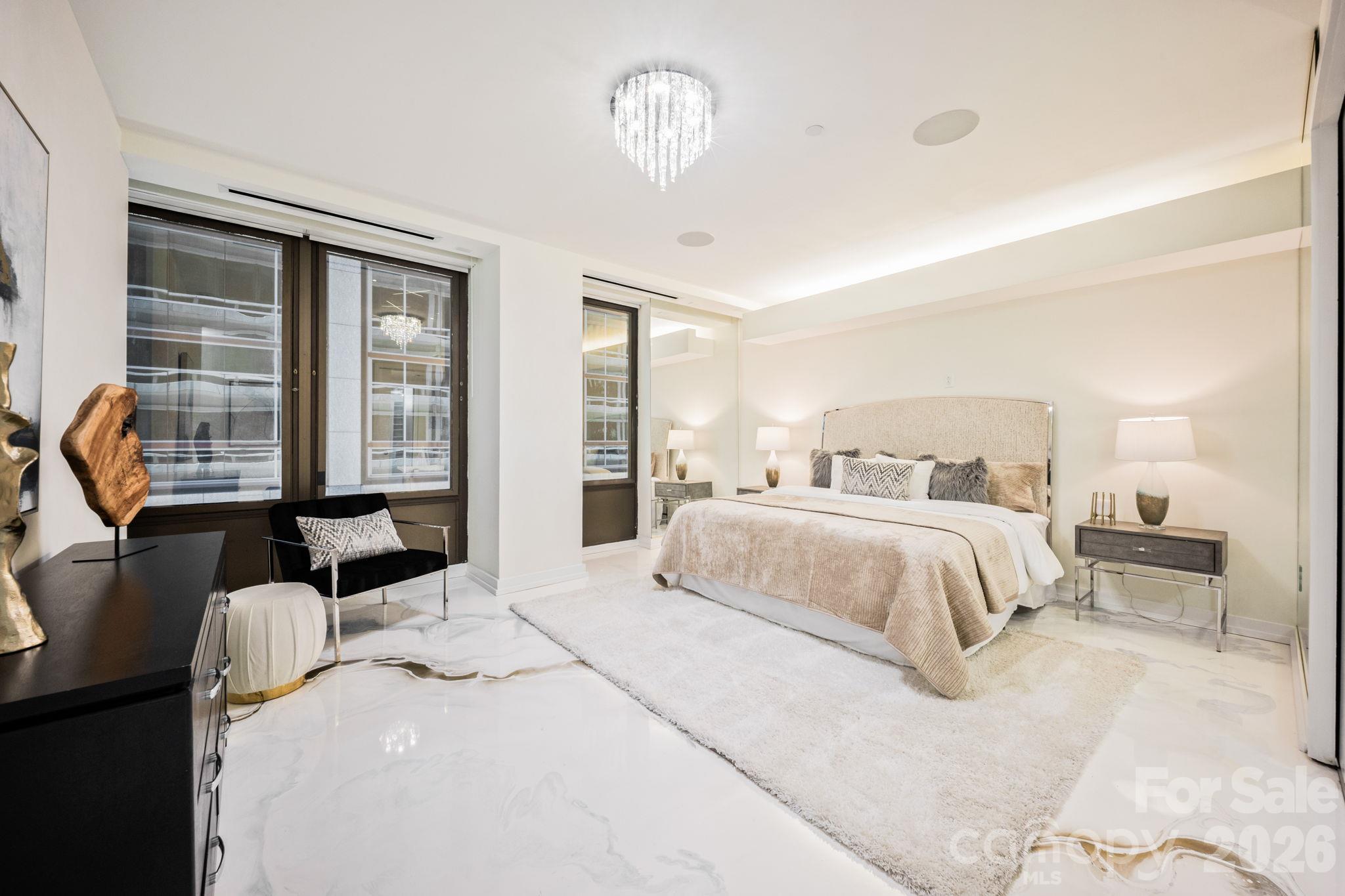 Condominium at 139 Tryon Street, Charlotte, photo 17 of 41